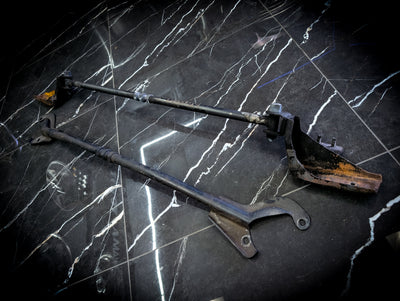 R33 GTR Skyline Front and Read Strut Brace