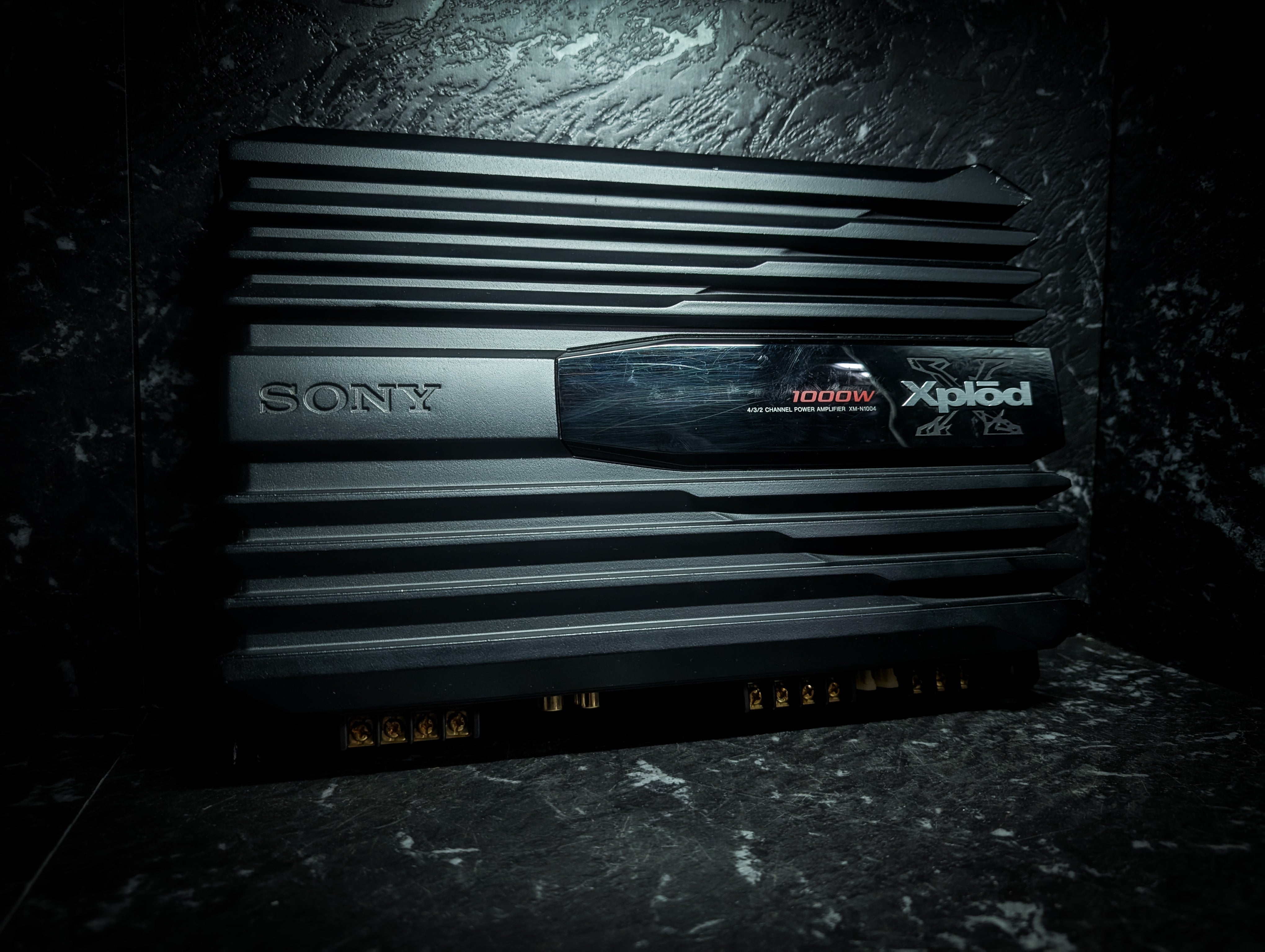 SONY 1000watt 4 Channel Power Amplifier