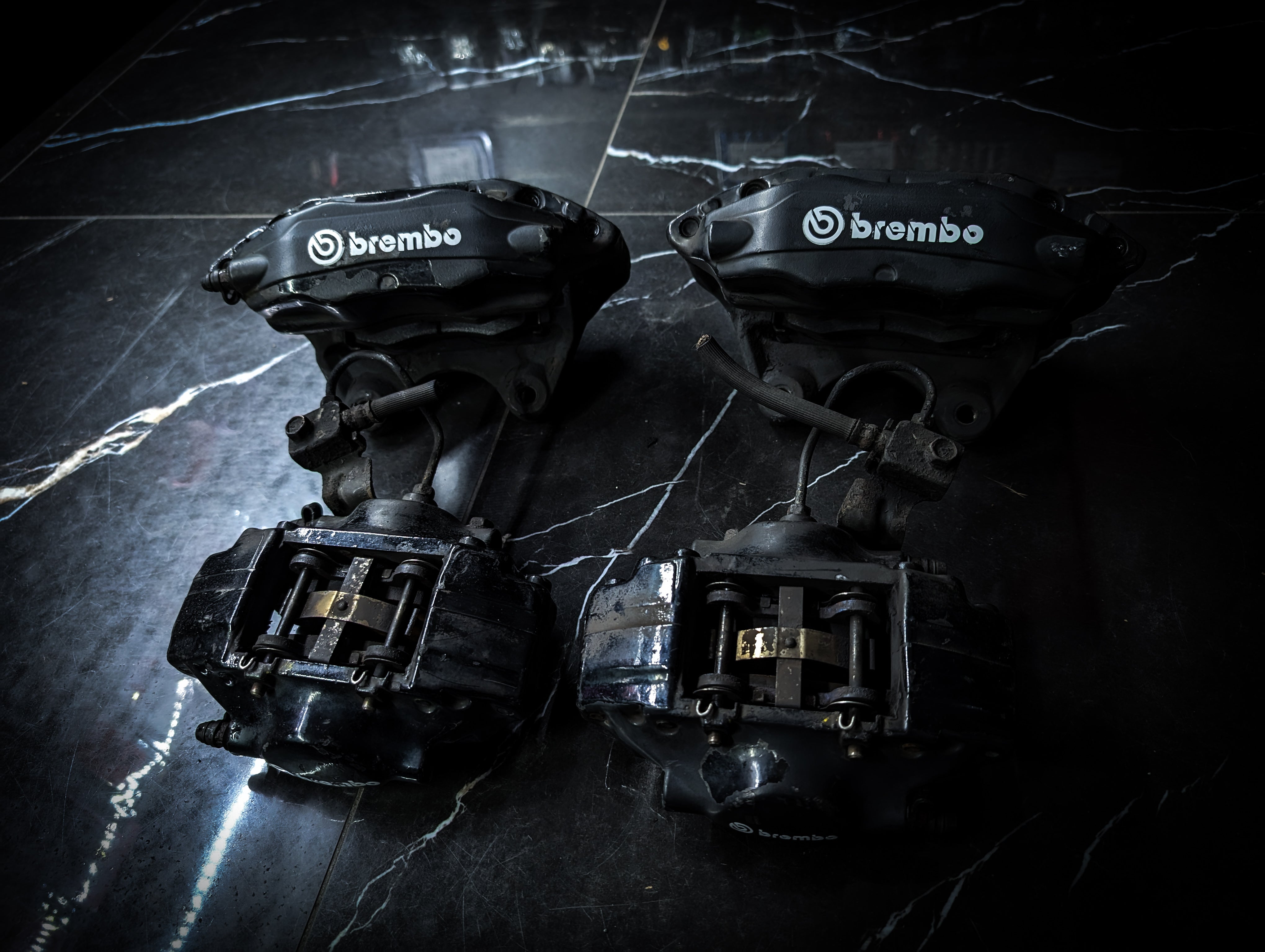 NISSAN R33 Skyline GTR BREMBO Brake Calipers Set