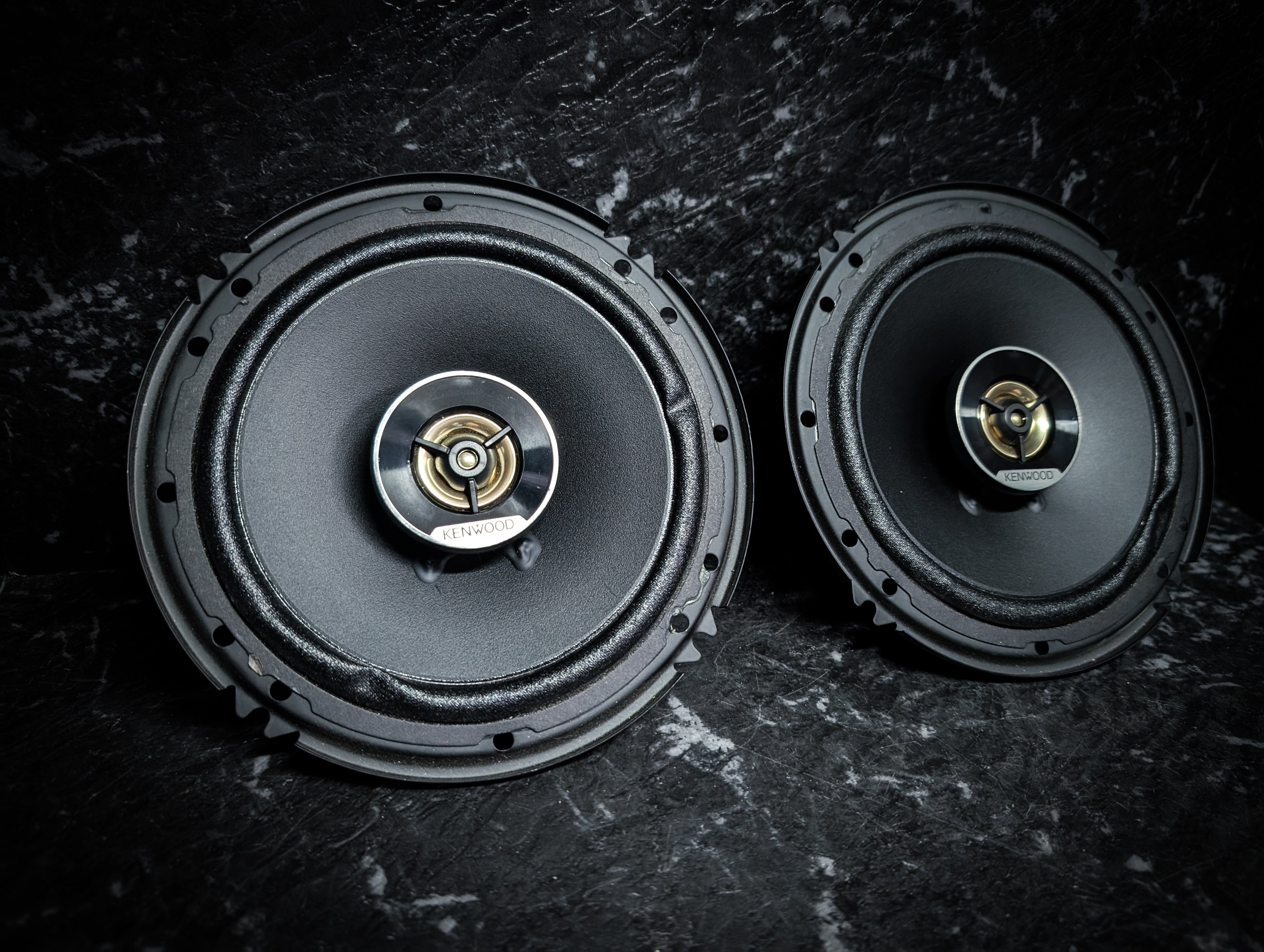 KENWOOD 330watt 6.5" 2 Way Speakers