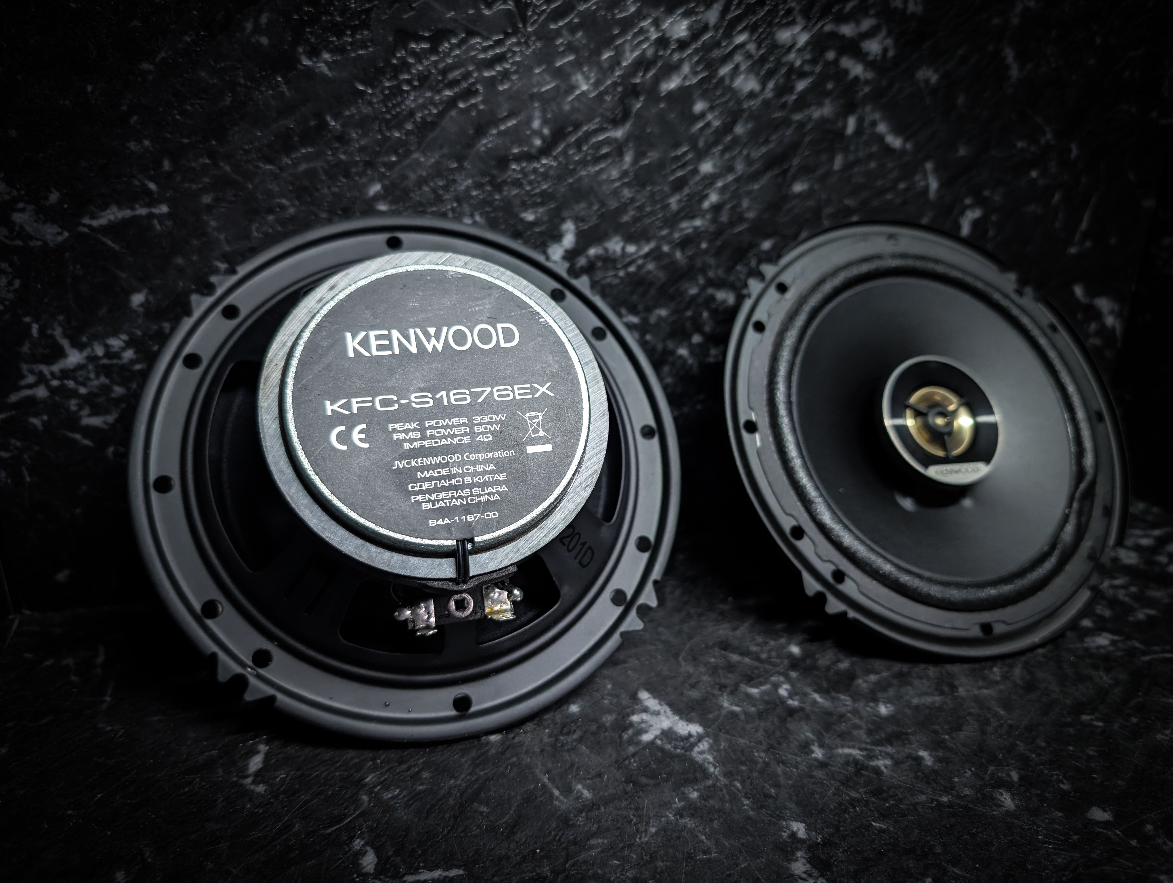 KENWOOD 330watt 6.5" 2 Way Speakers