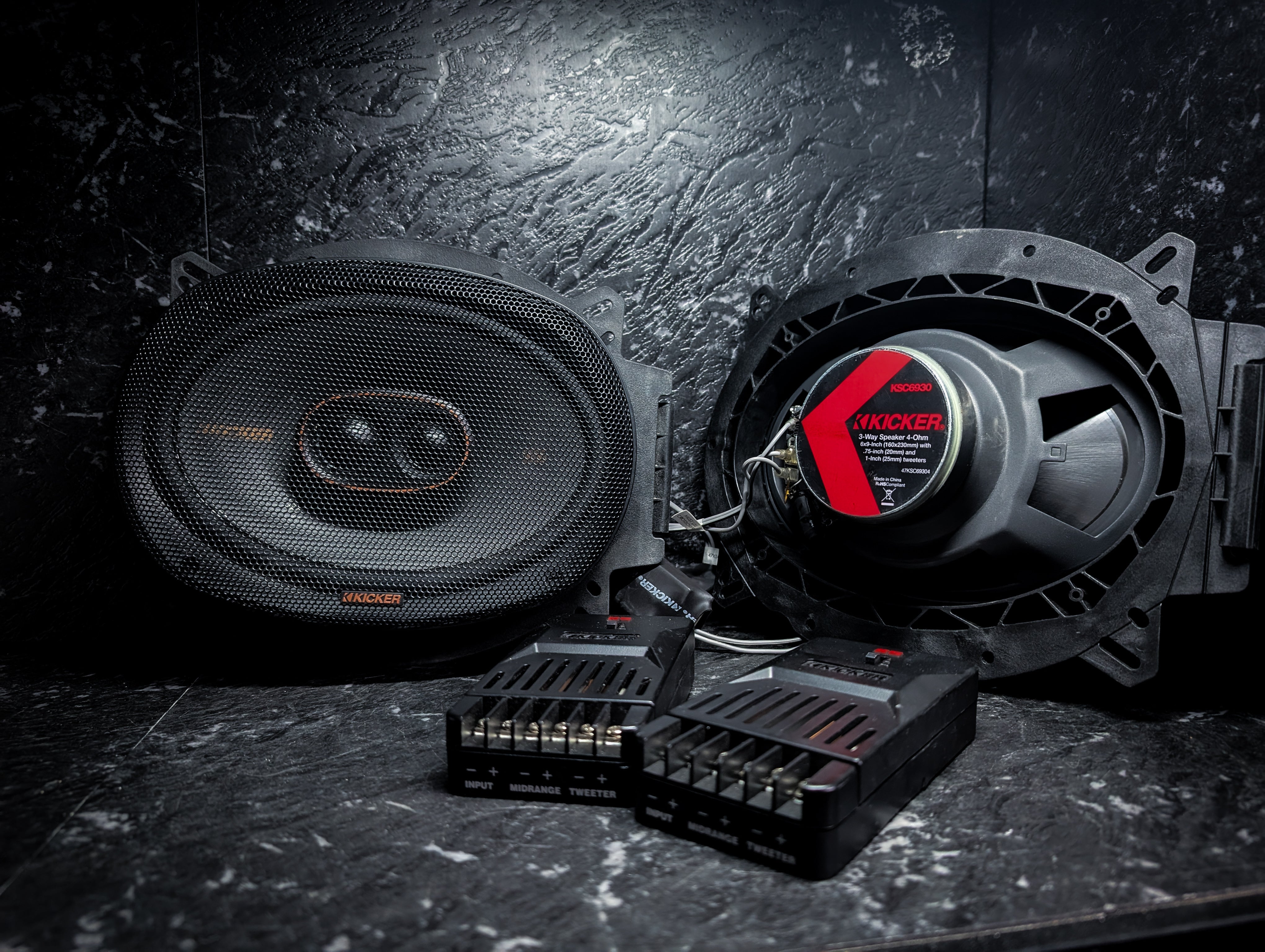 KICKER KS Series 150watt RMS 6x9" Speakers with Splits