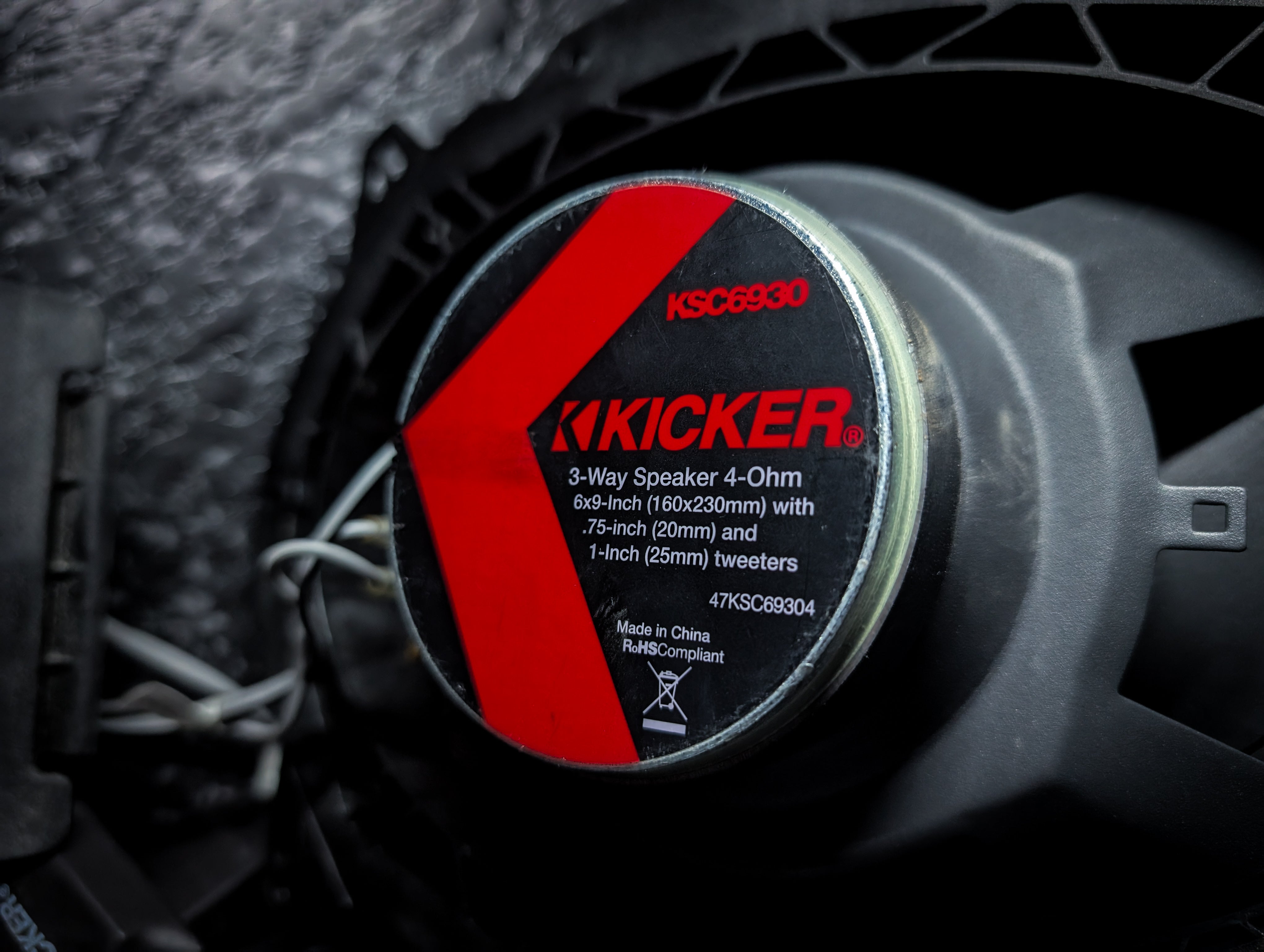 KICKER KS Series 150watt RMS 6x9" Speakers with Splits
