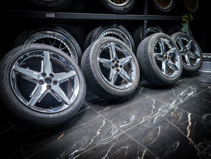 17" Chrome Star Wheels x 4