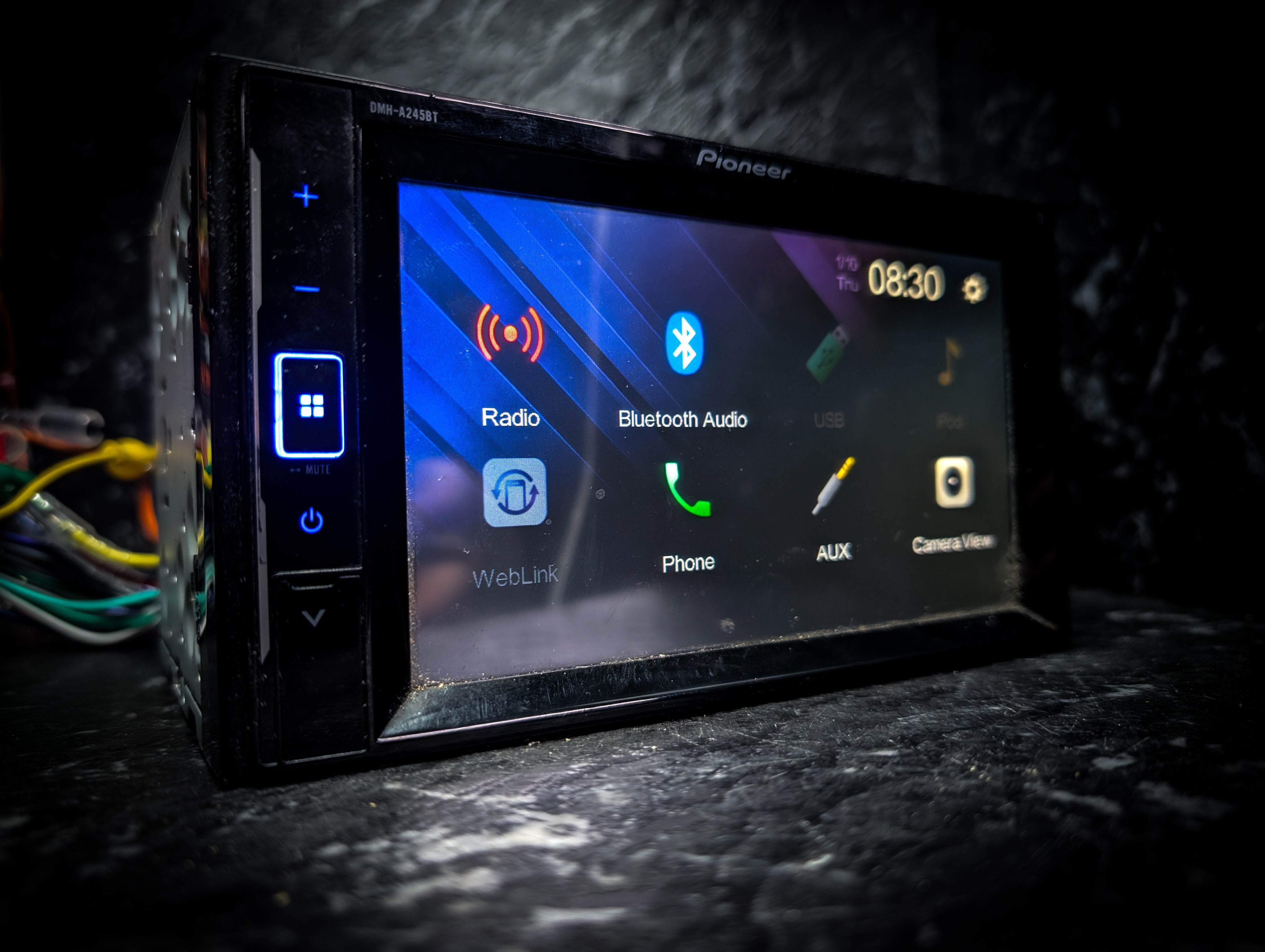 PIONEER Bluetooth Touchscreen Double Din Car Stereo