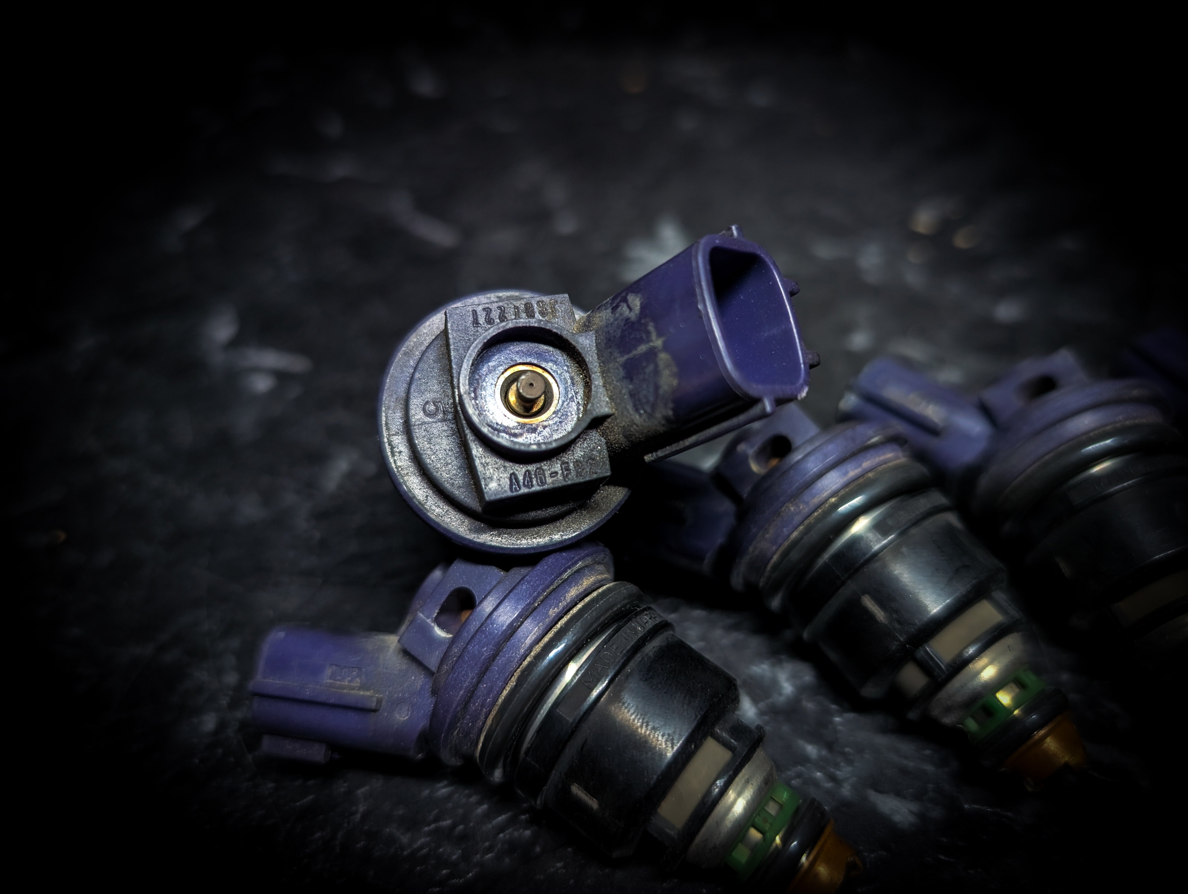 NISSAN R33 Skyline GTST Stock Purple Injectors