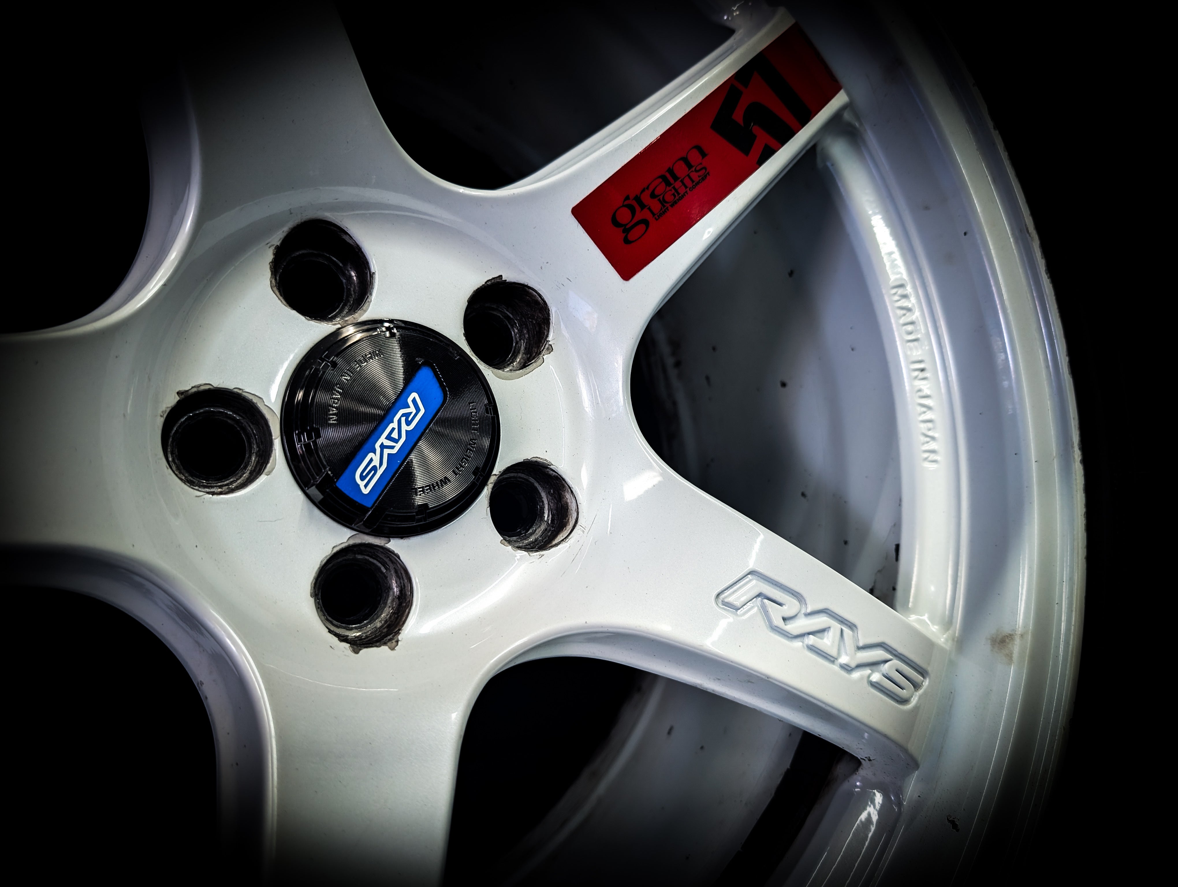 17" Rays Gram Lights 57CR Gloss White Wheels x 4