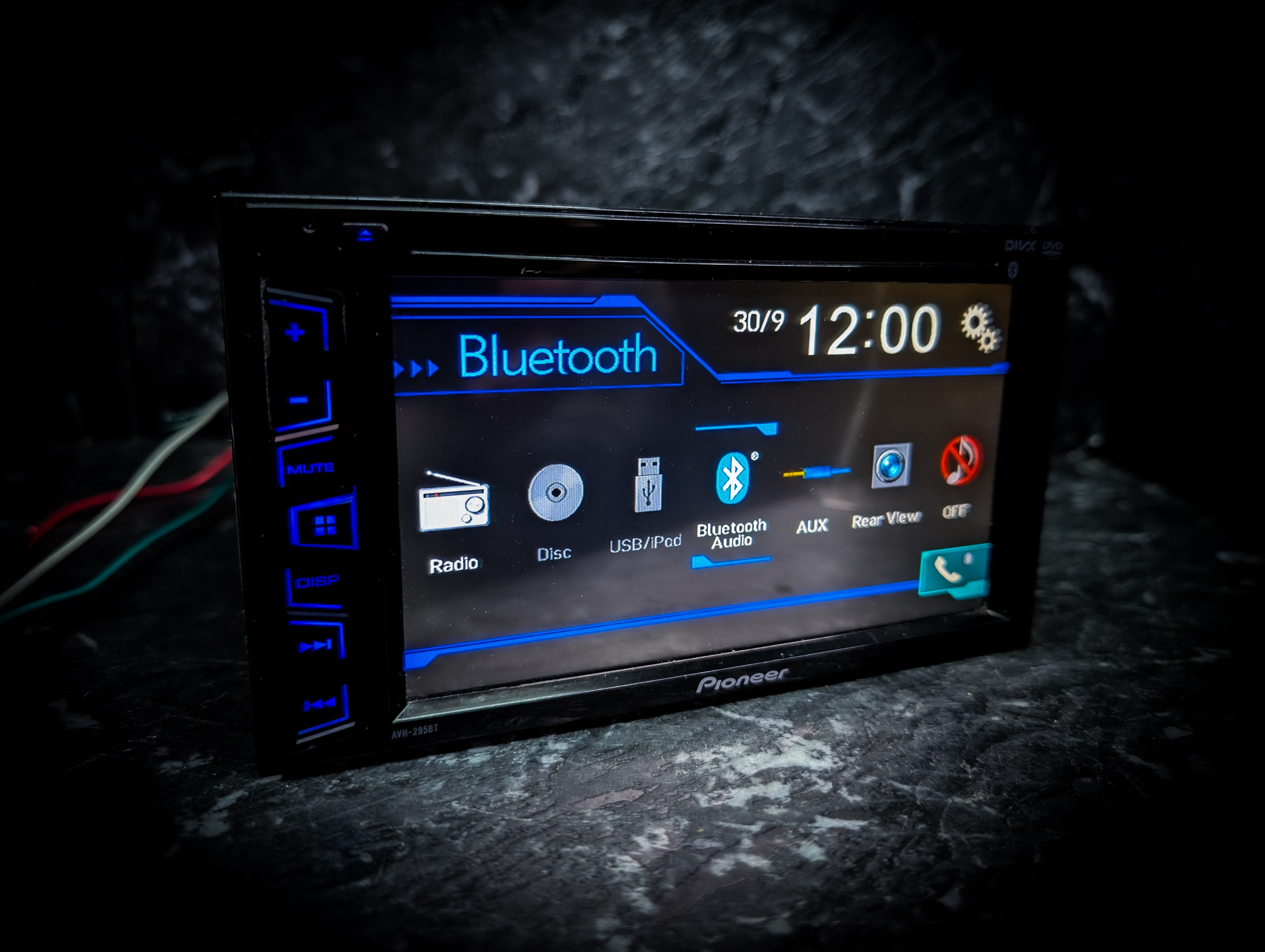PIONEER Bluetooth Touchscreen Double Din Car Stereo