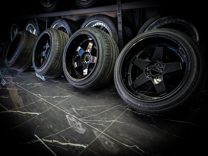 18" Deep Dished P45R Style Gloss Black Wheels x 4