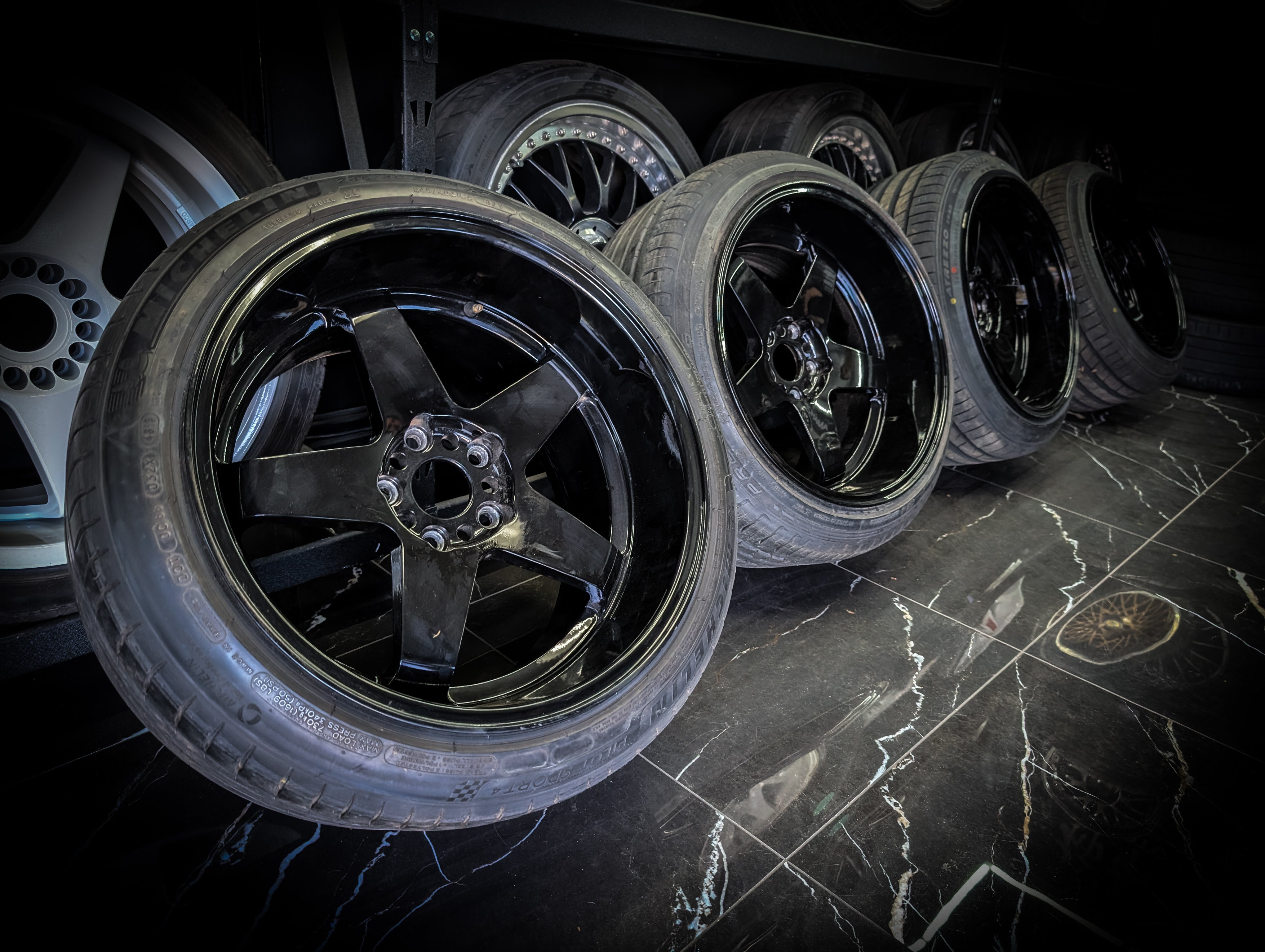 18" Deep Dished P45R Style Gloss Black Wheels x 4