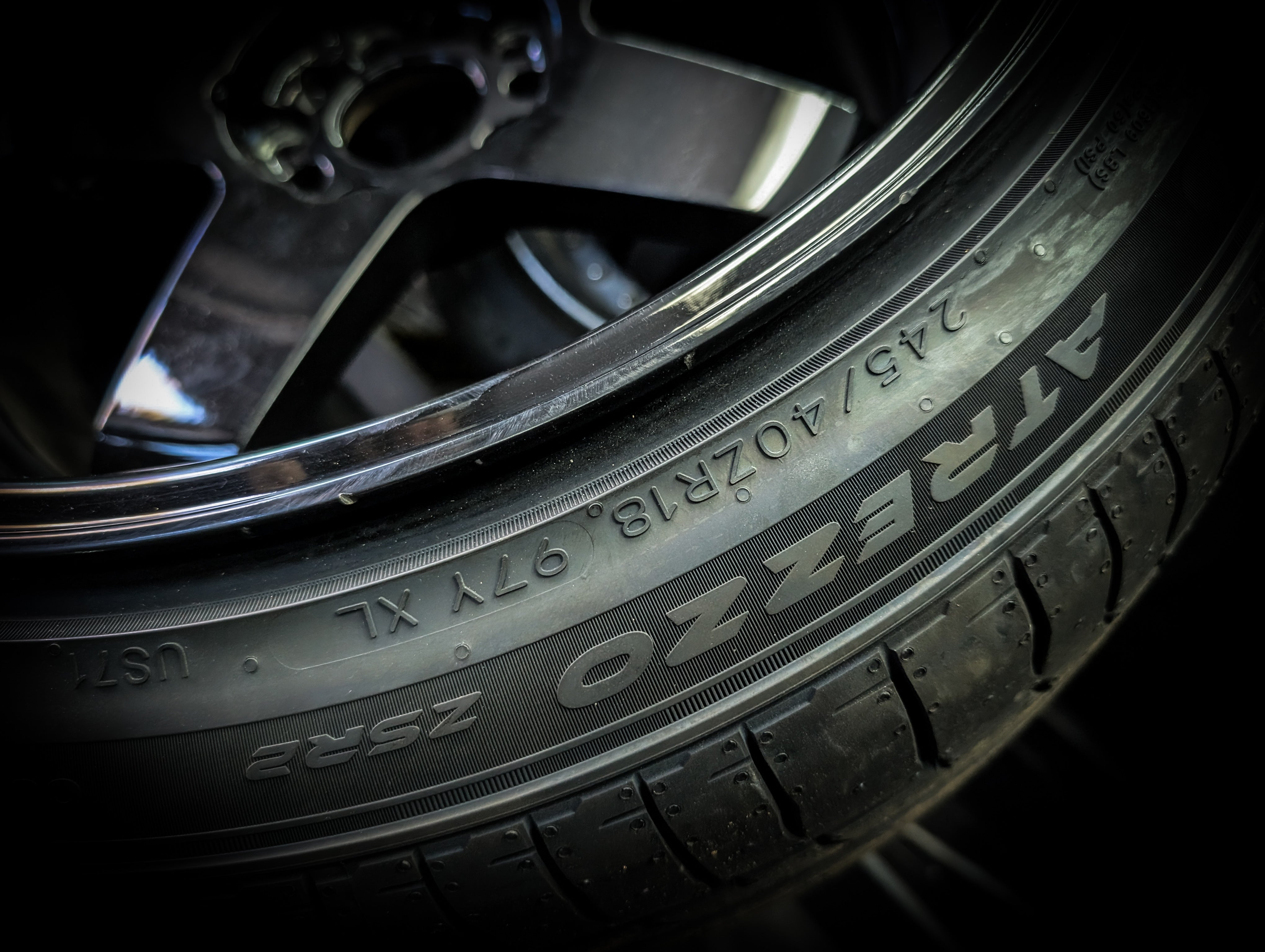 18" Deep Dished P45R Style Gloss Black Wheels x 4