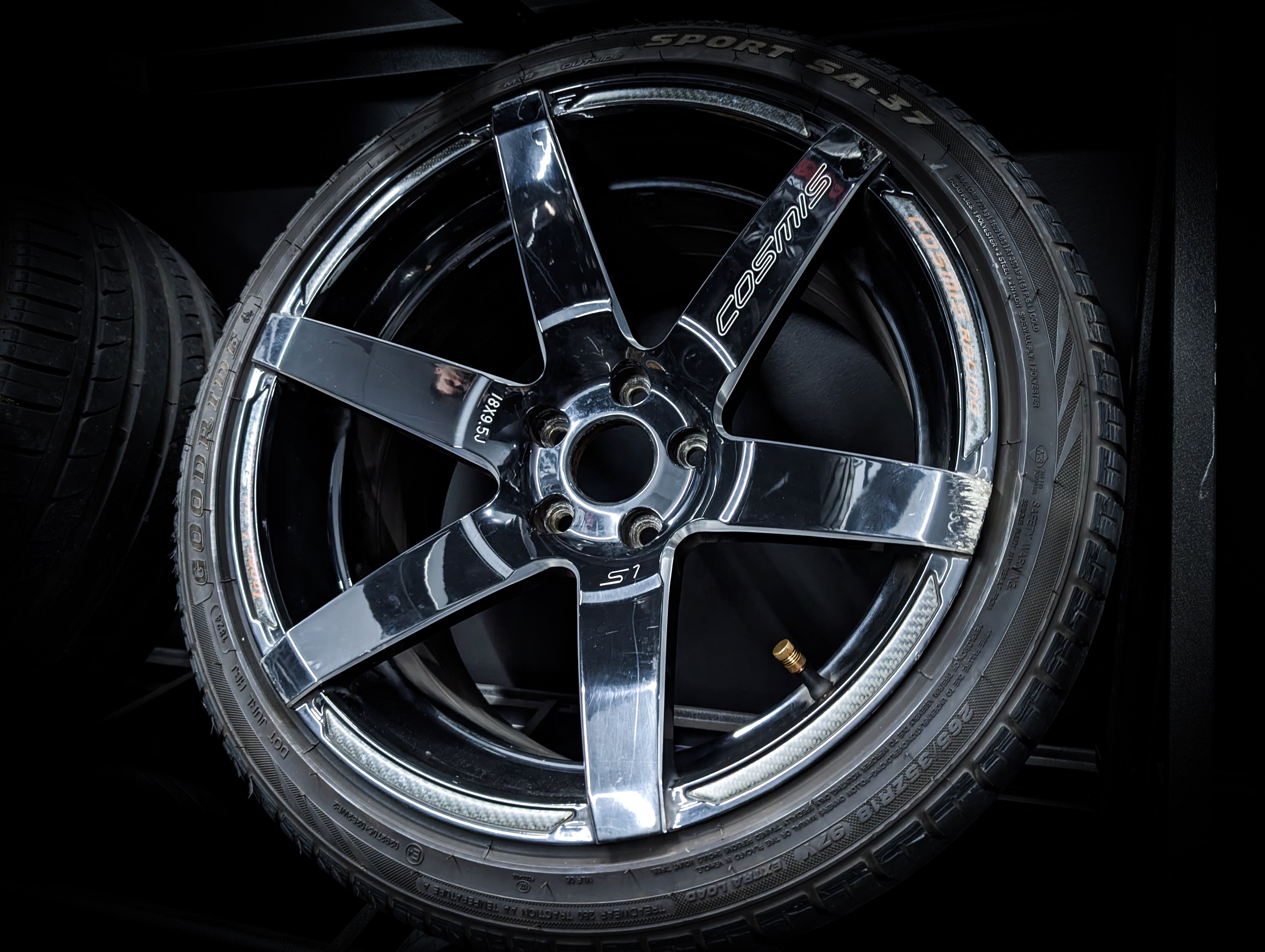 18" COSMIS S1 Super Concave Gloss Black Staggared Wheels x 4