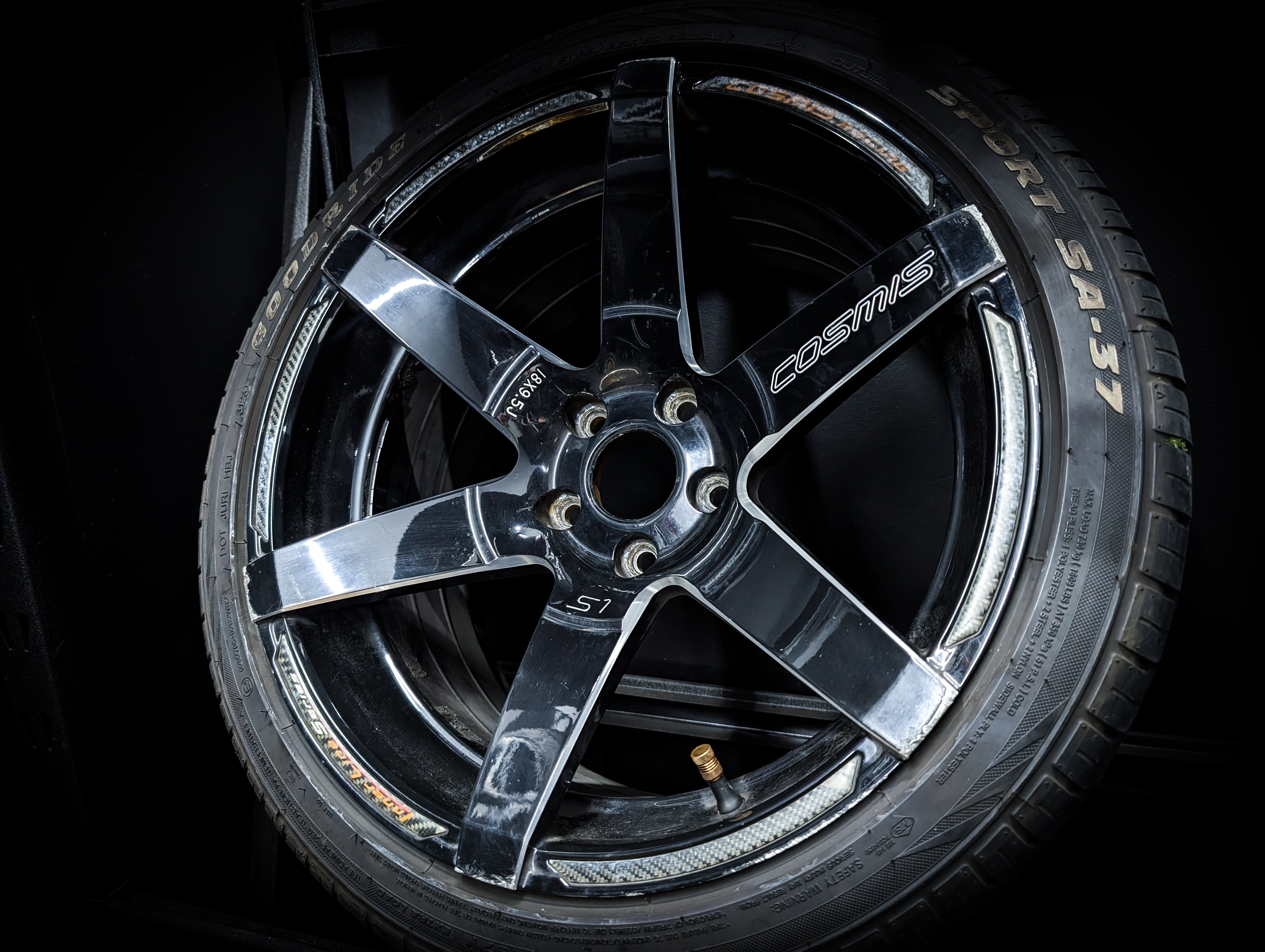 18" COSMIS S1 Super Concave Gloss Black Staggared Wheels x 4
