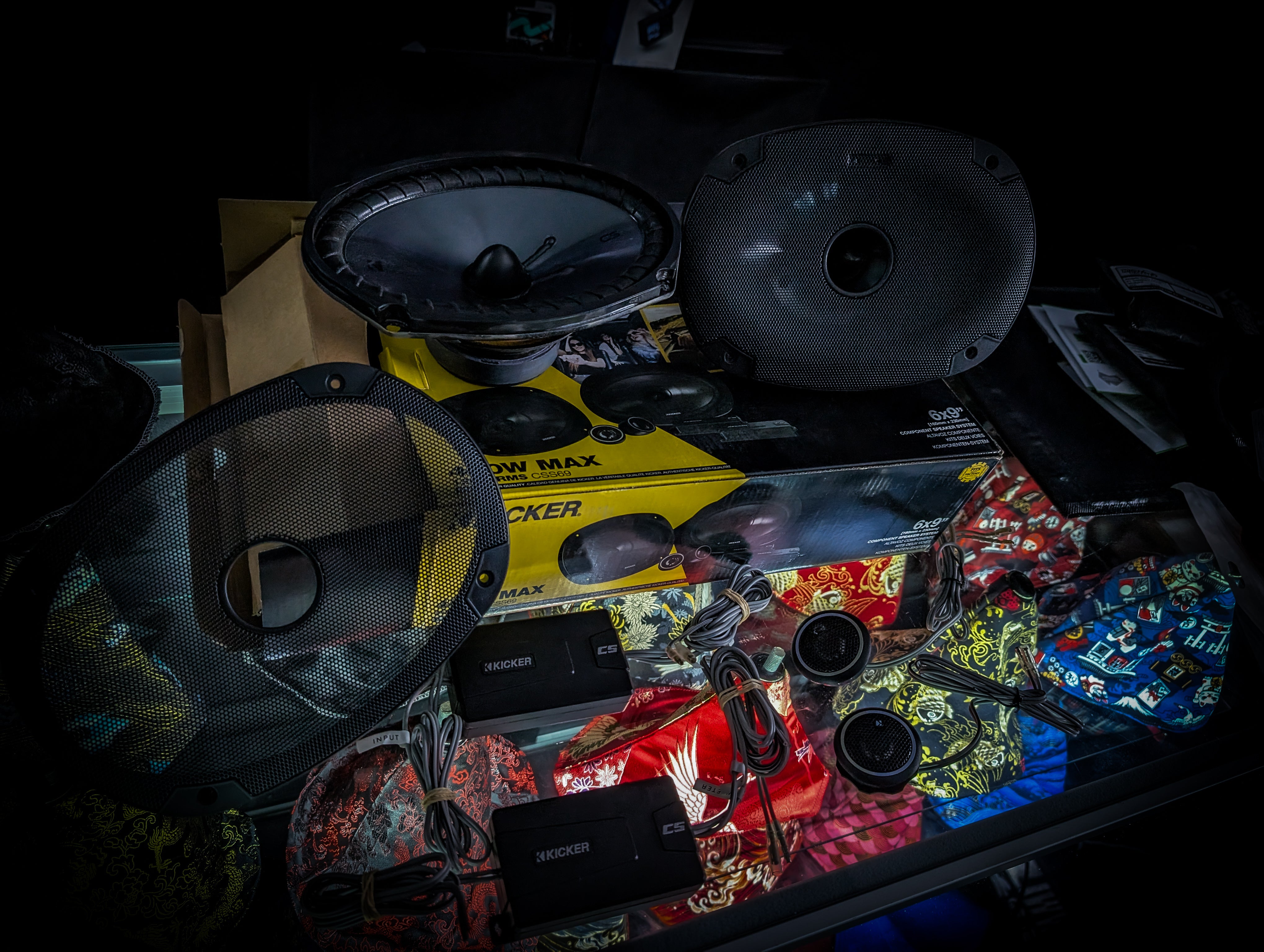 KICKER CS Series 450 watt 6x9" Speakers with Splits and Tweeters