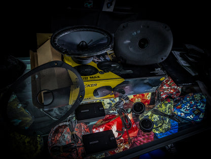 KICKER CS Series 450 watt 6x9" Speakers with Splits and Tweeters