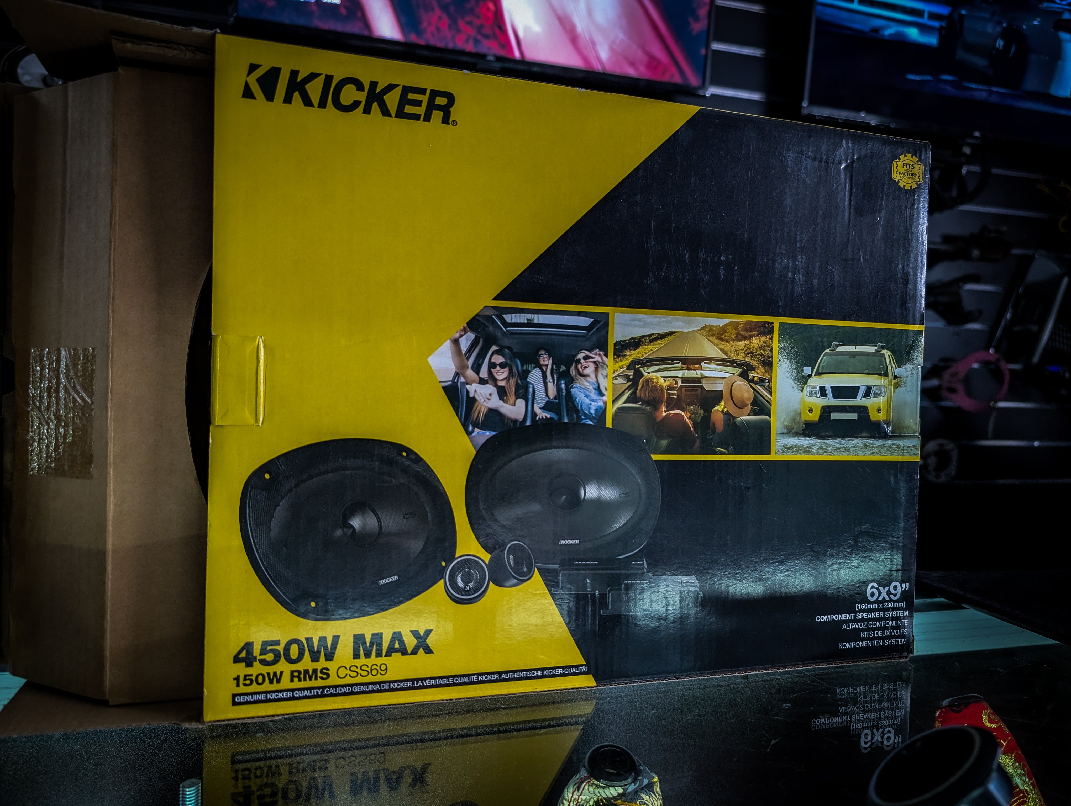 KICKER CS Series 450 watt 6x9" Speakers with Splits and Tweeters
