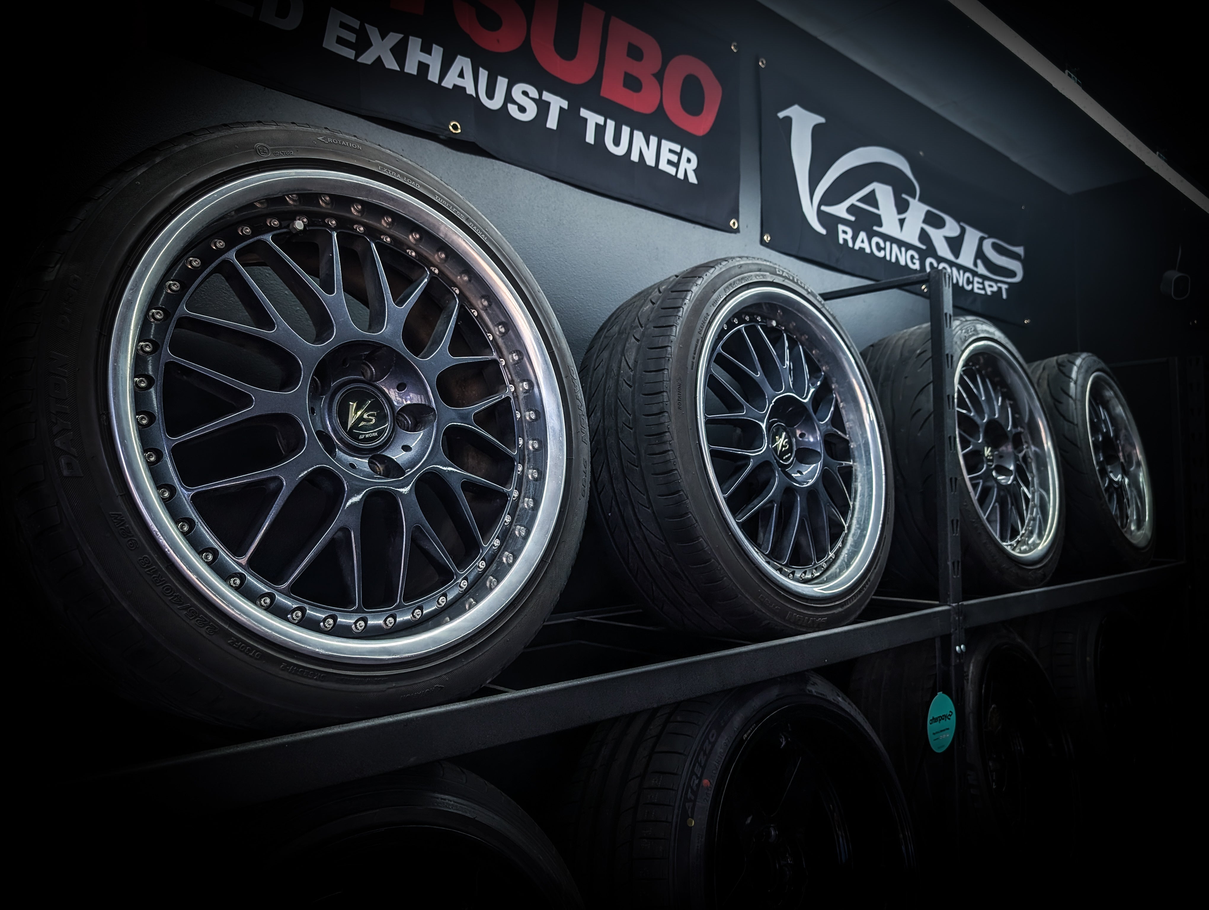 18" WORK VS-XX 3 PIECE Gunmetal Metallic Staggared Wheels x 4