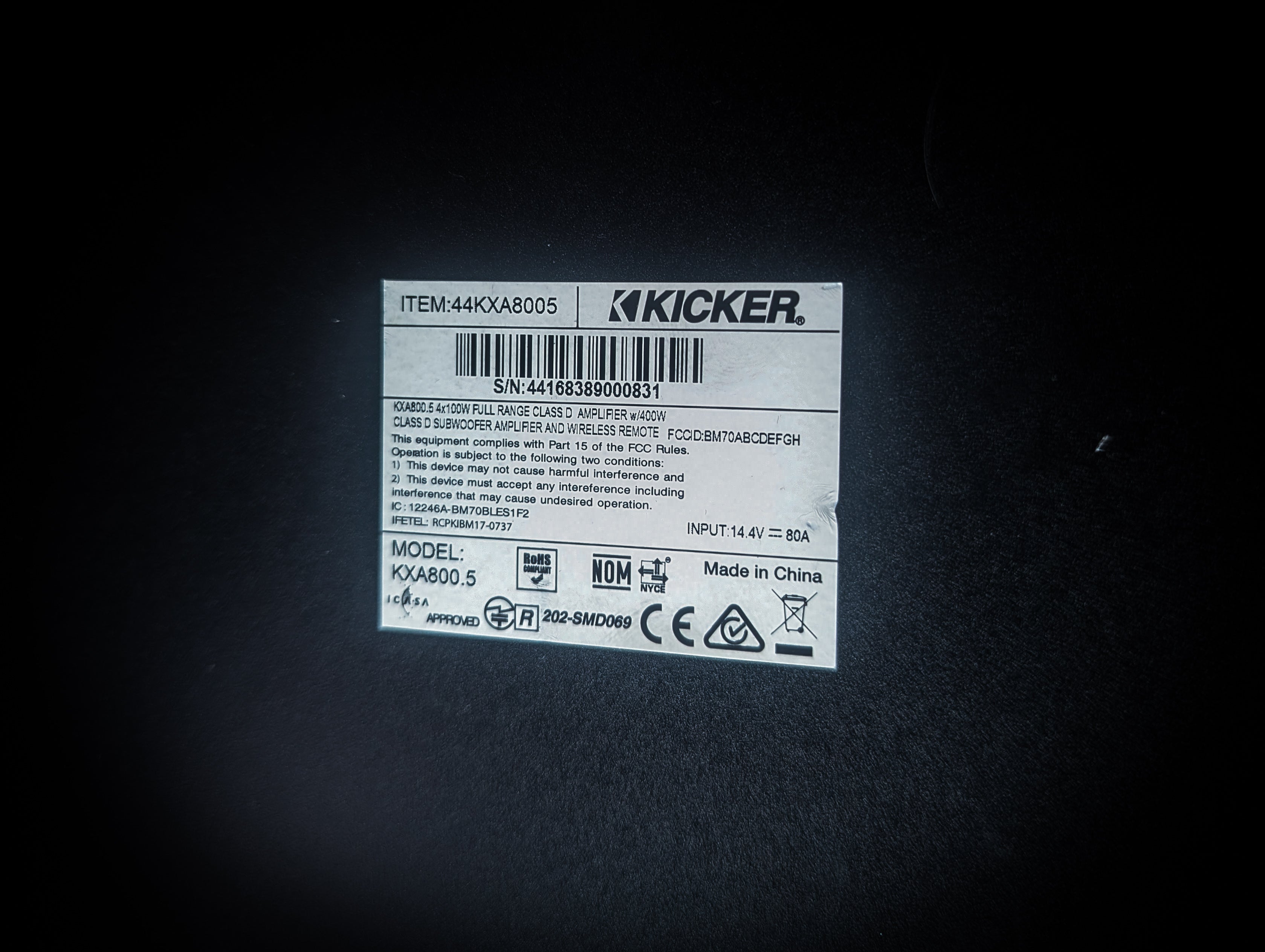 KICKER 5 Channel 800watt RMS Amplifier with Remote Control