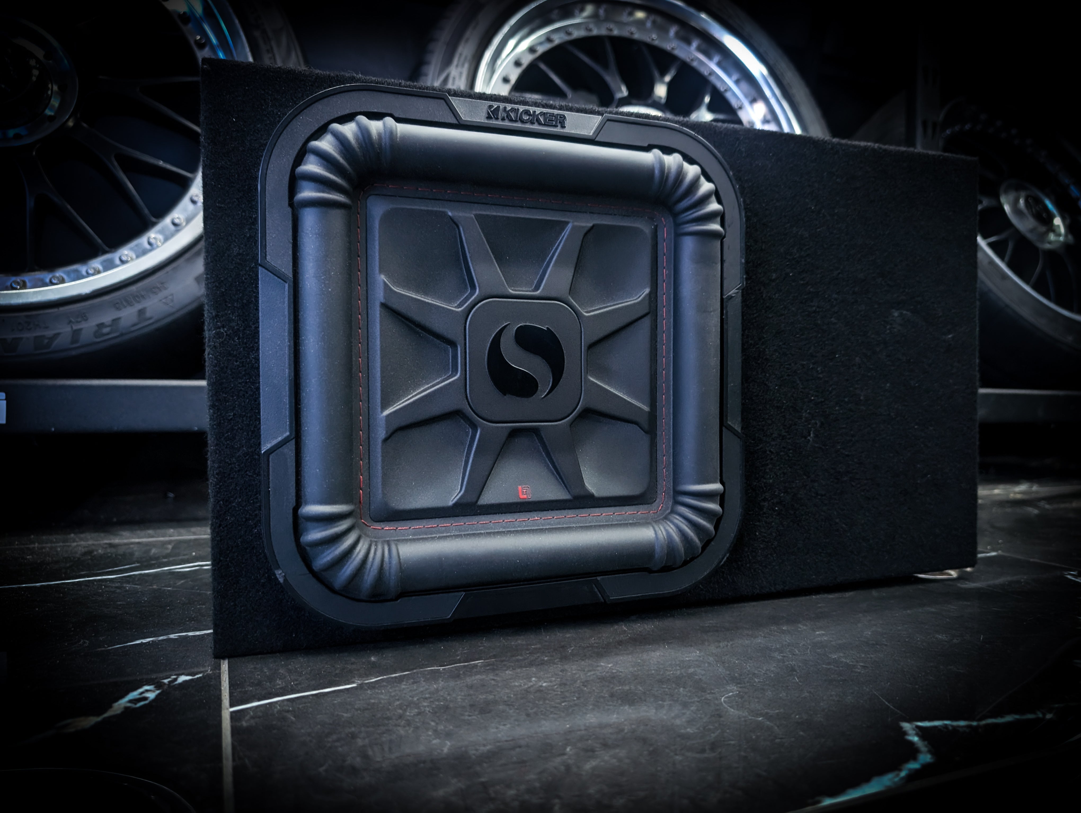 KICKER L7 1200watt 12" Subwoofer