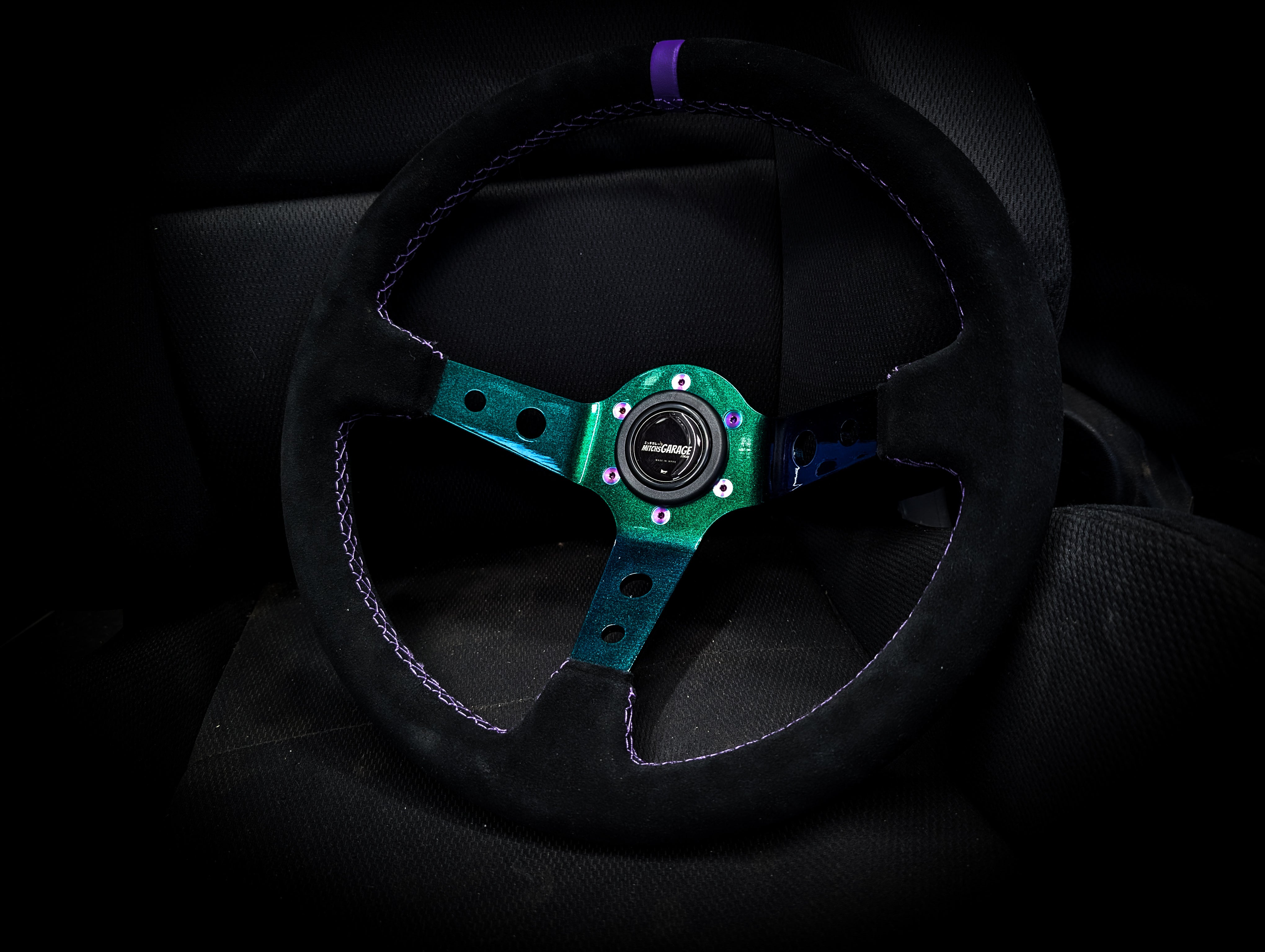 LIMITED Colour Shift Centre - Purple Stitched• Black Alcantara Deep Dished 350mm Steering Wheel
