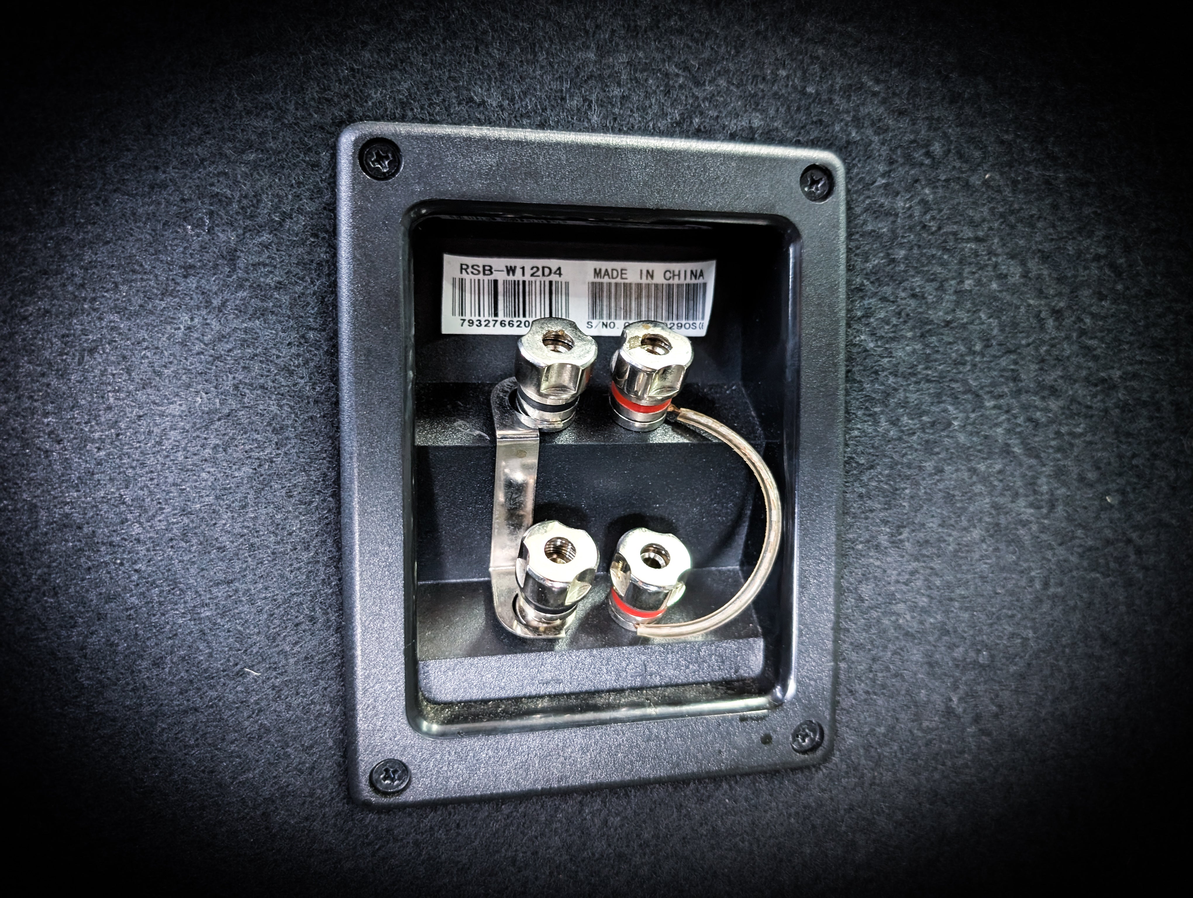 ALPINE Type R 2250watt 12" Subwoofer In Slot Ported Enclosure