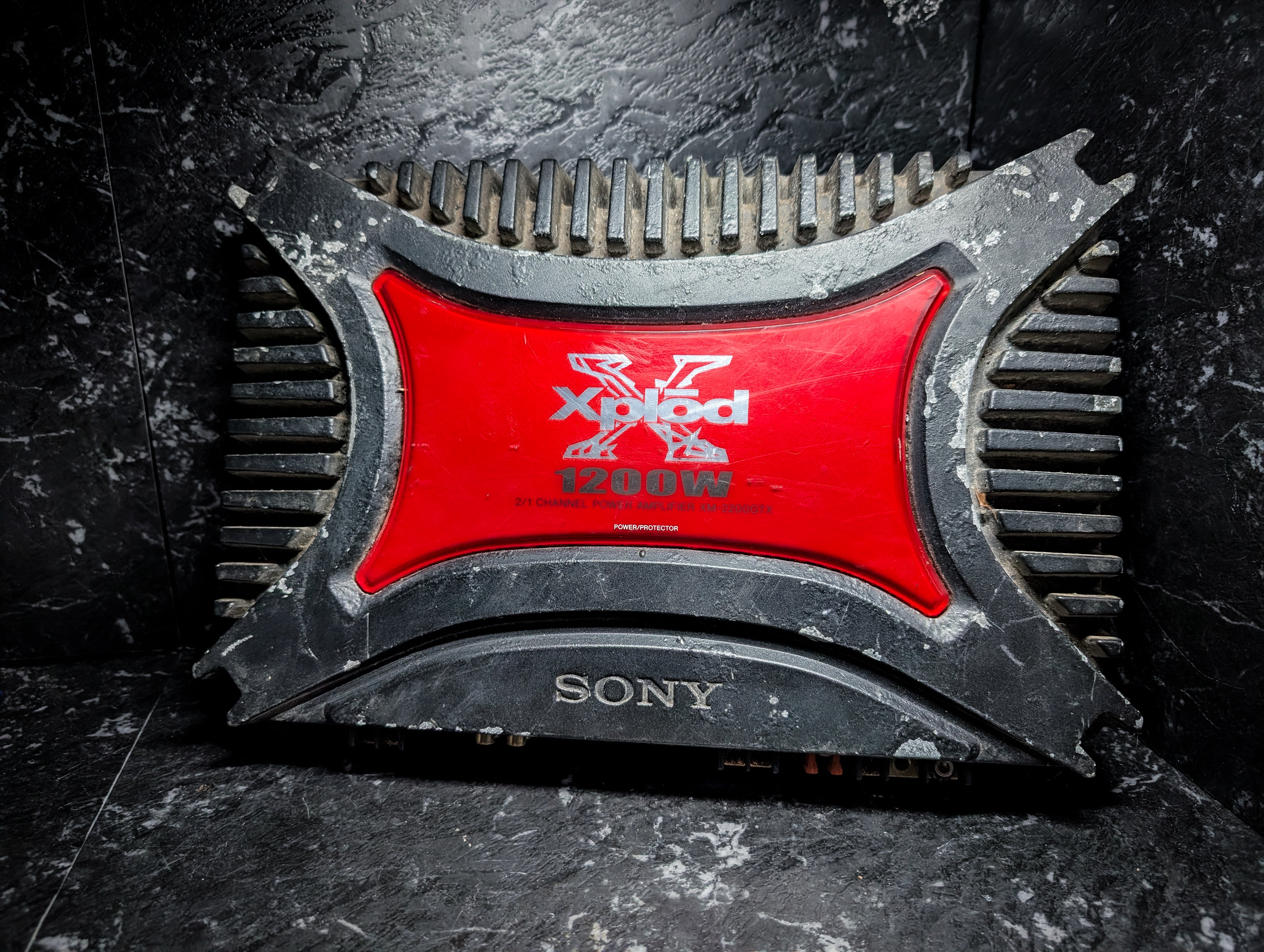 SONY XPLOD 1200watt 2 Channel Amplifier