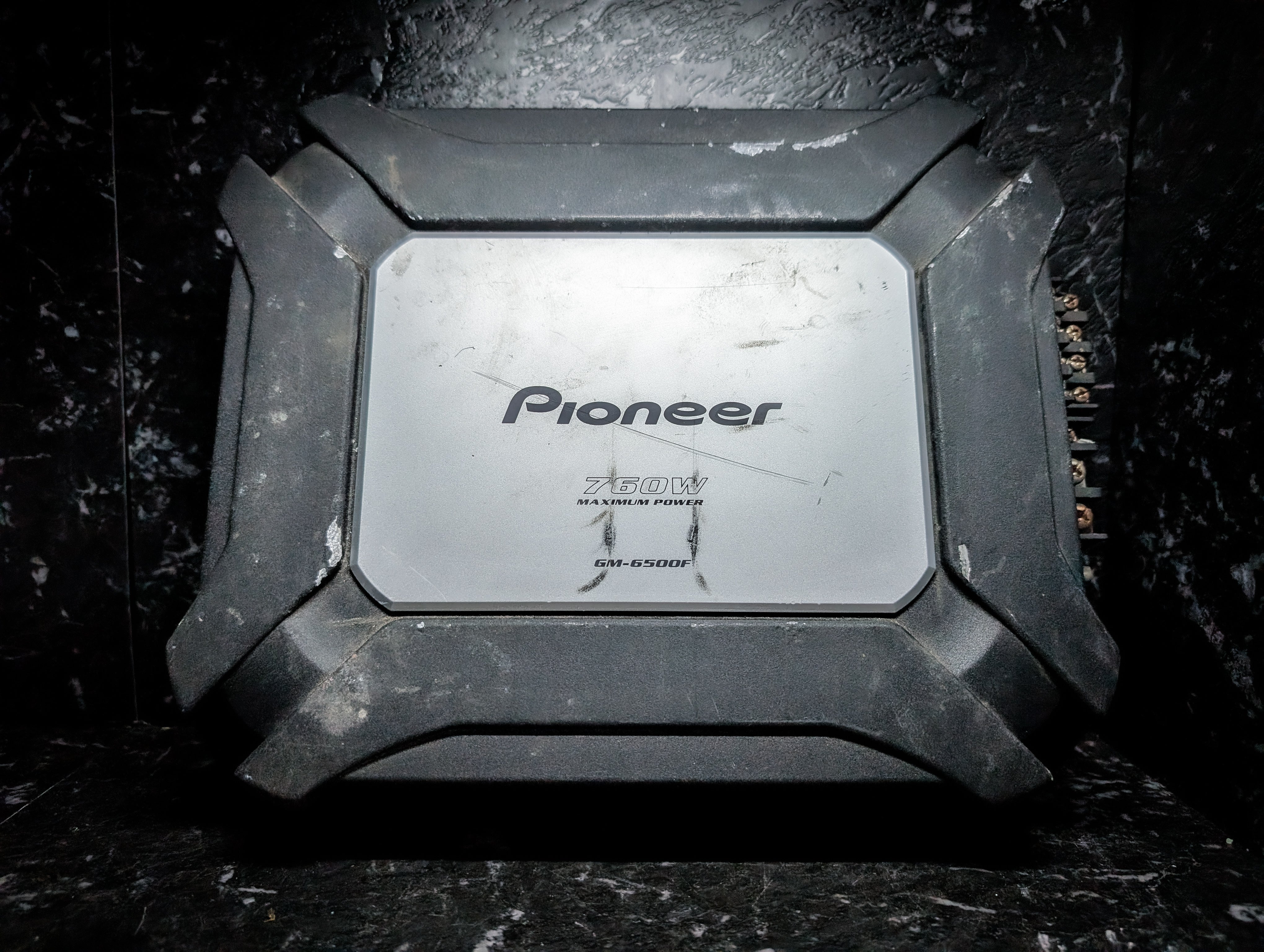 PIONEER 760watt 4 Channel Amplifier