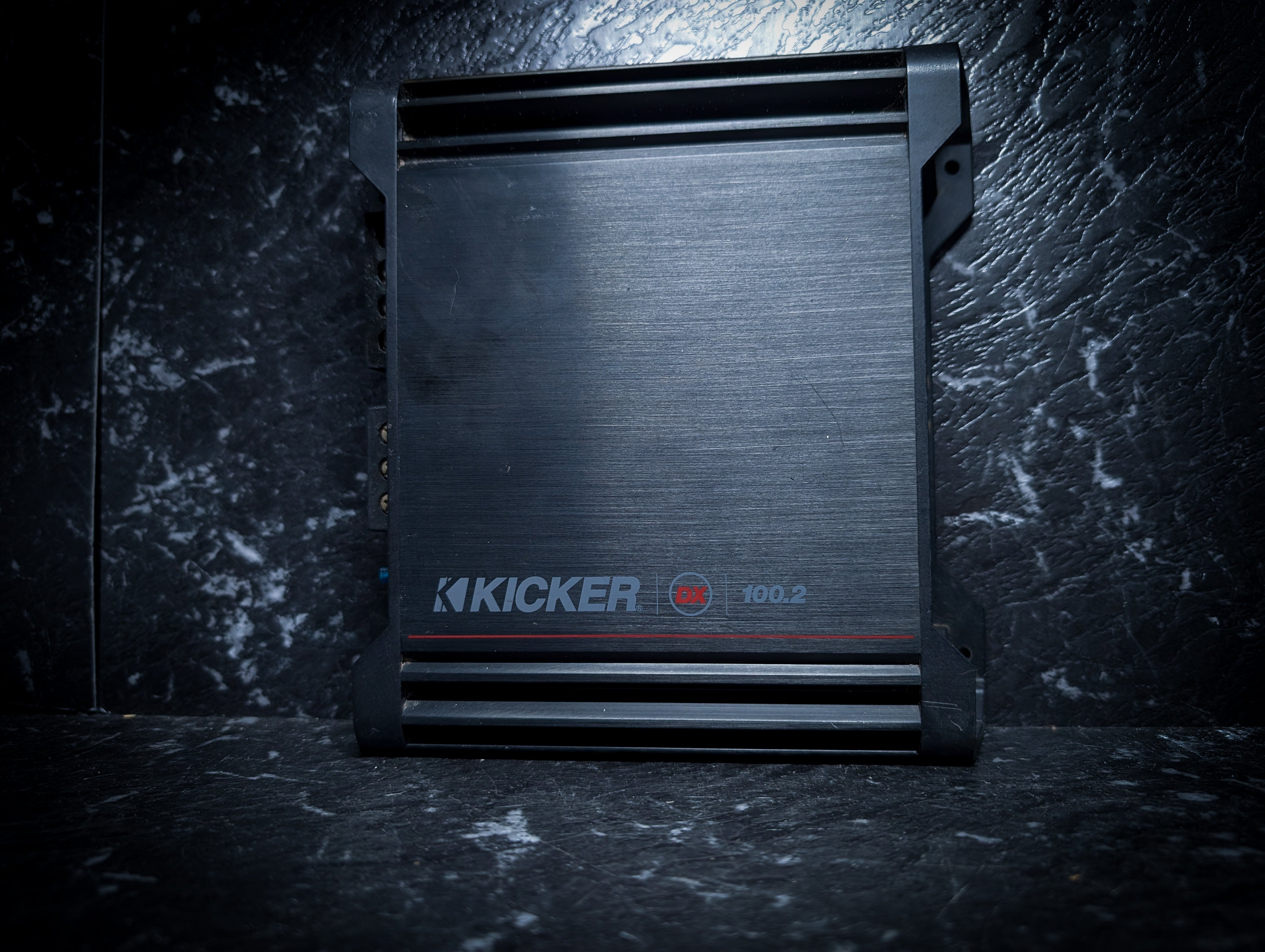 KICKER 100watt 2 Channel Amplifier