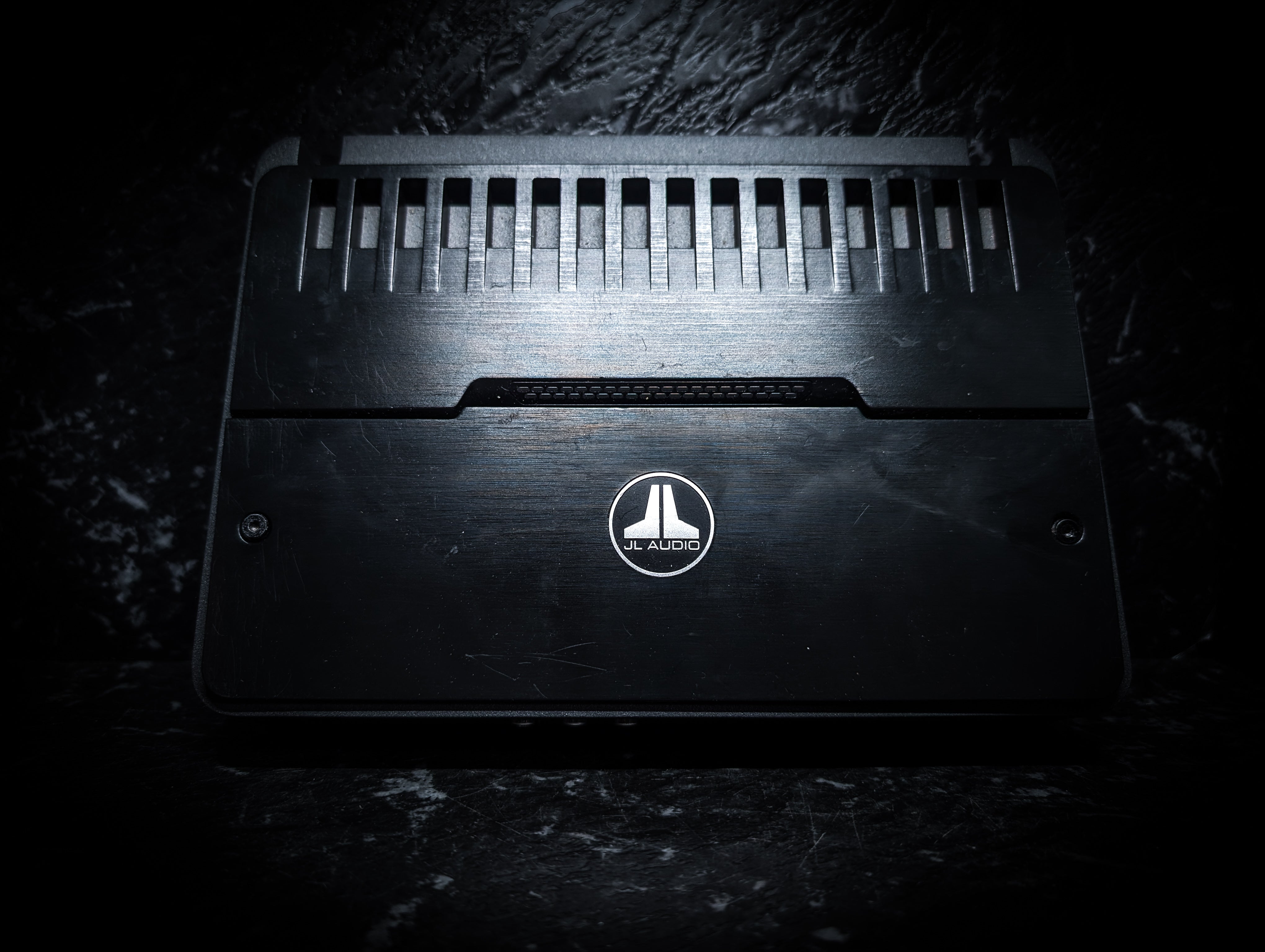 JL AUDIO 400watt RMS 4 Channel Premium Amplifier