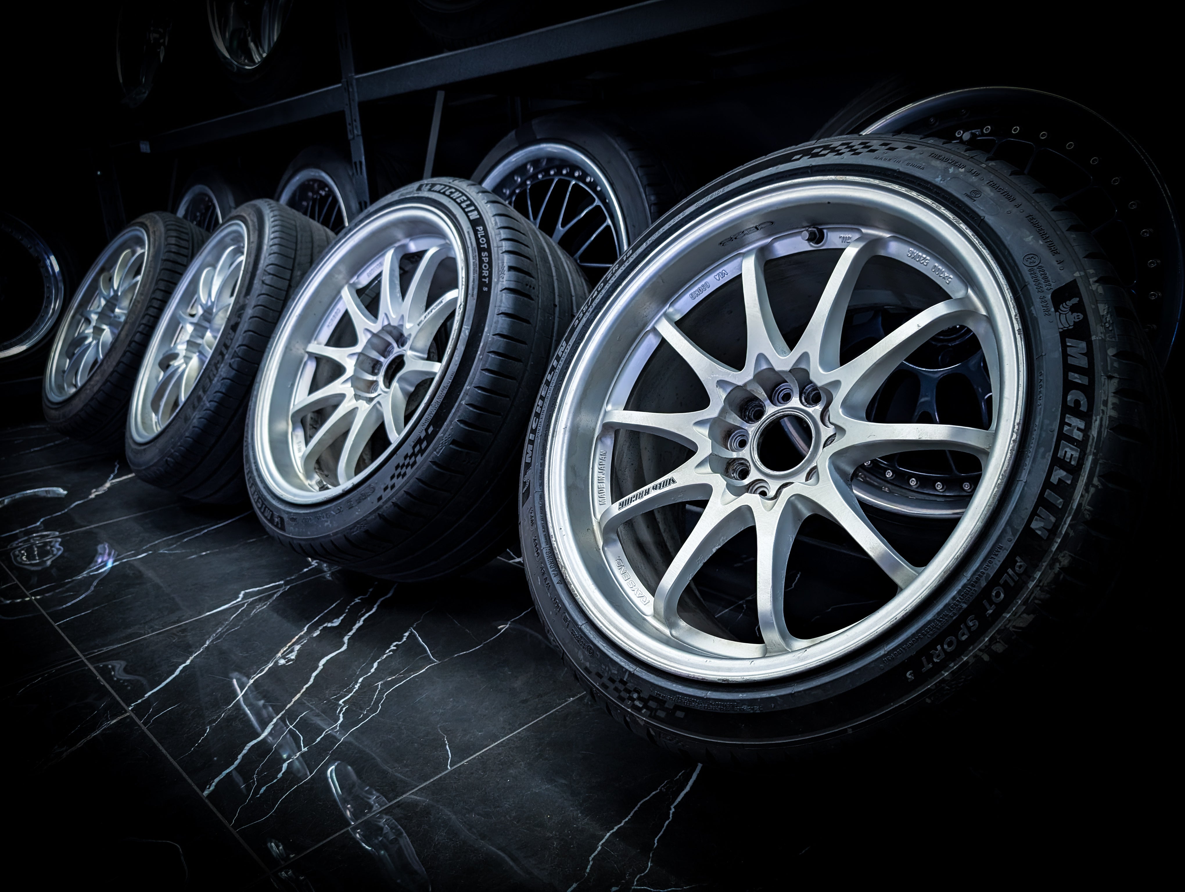 18" VOLK RAYS CE28 Silver Staggared Wheels x 4