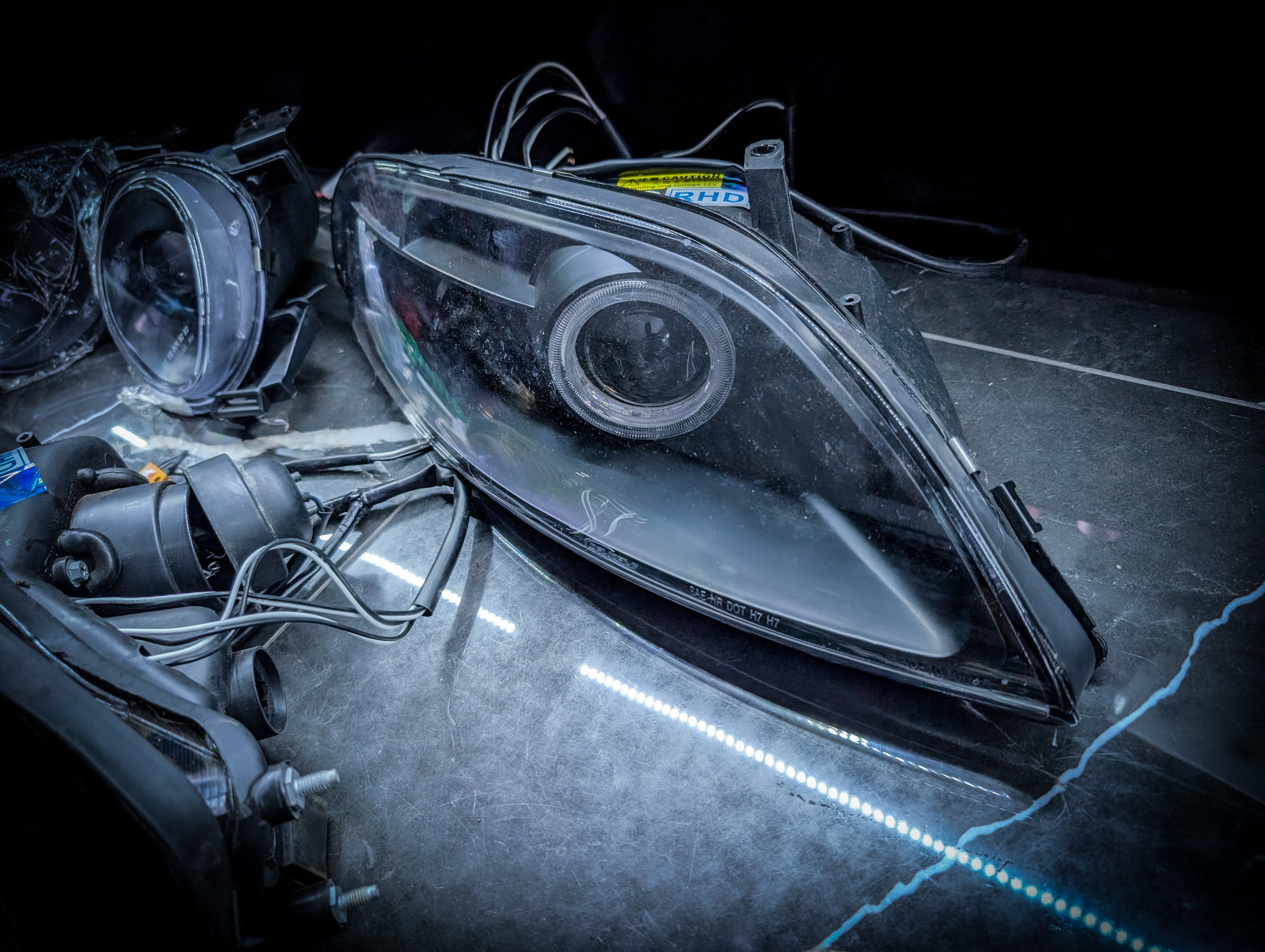 Black Housed LED Projector Headlights  - fits Toyota Soarer 2.5 1991 - 2000 JZZ30