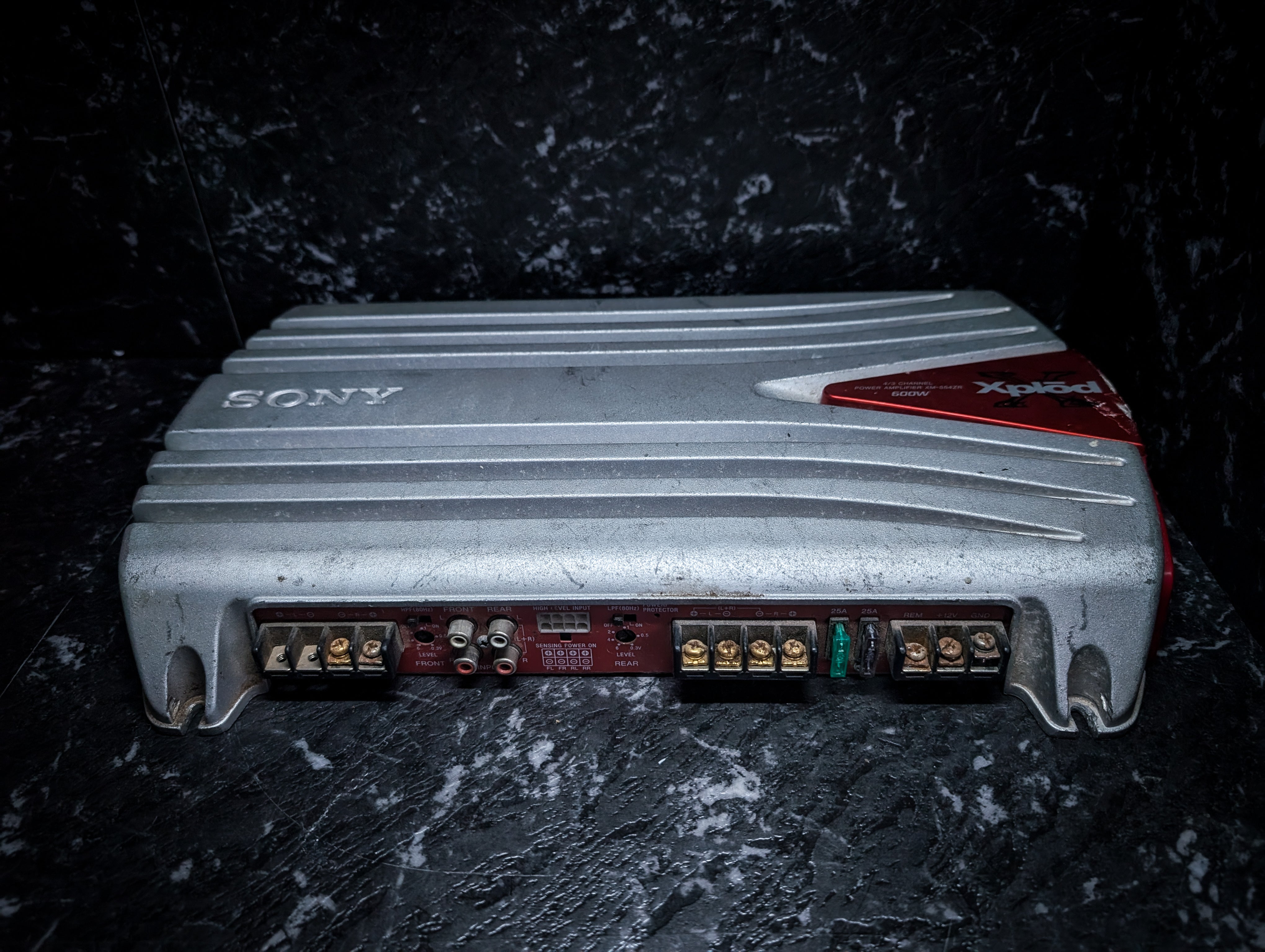 SONY XPLOD 600watt 4 Channel Amplifier