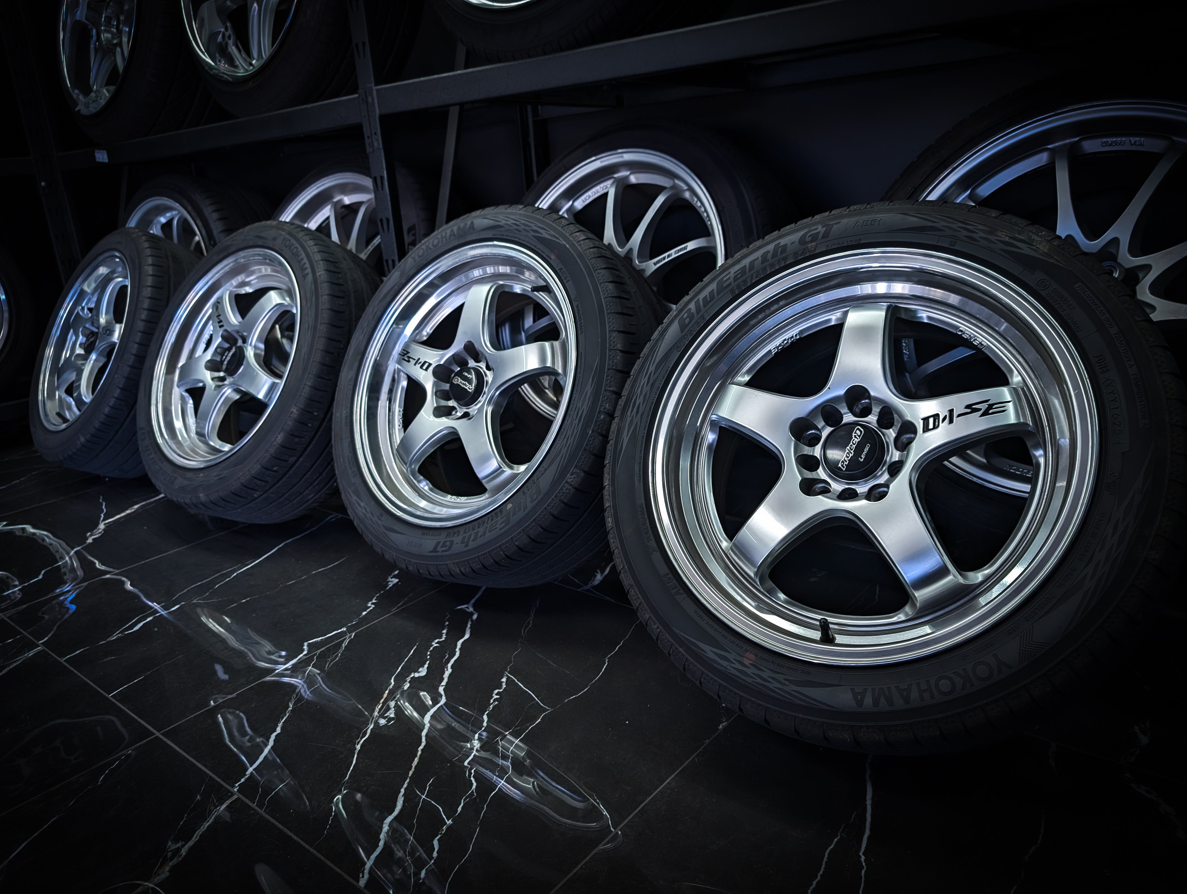 17" LENSO D-1SE Hyper Silver Wheels x 4