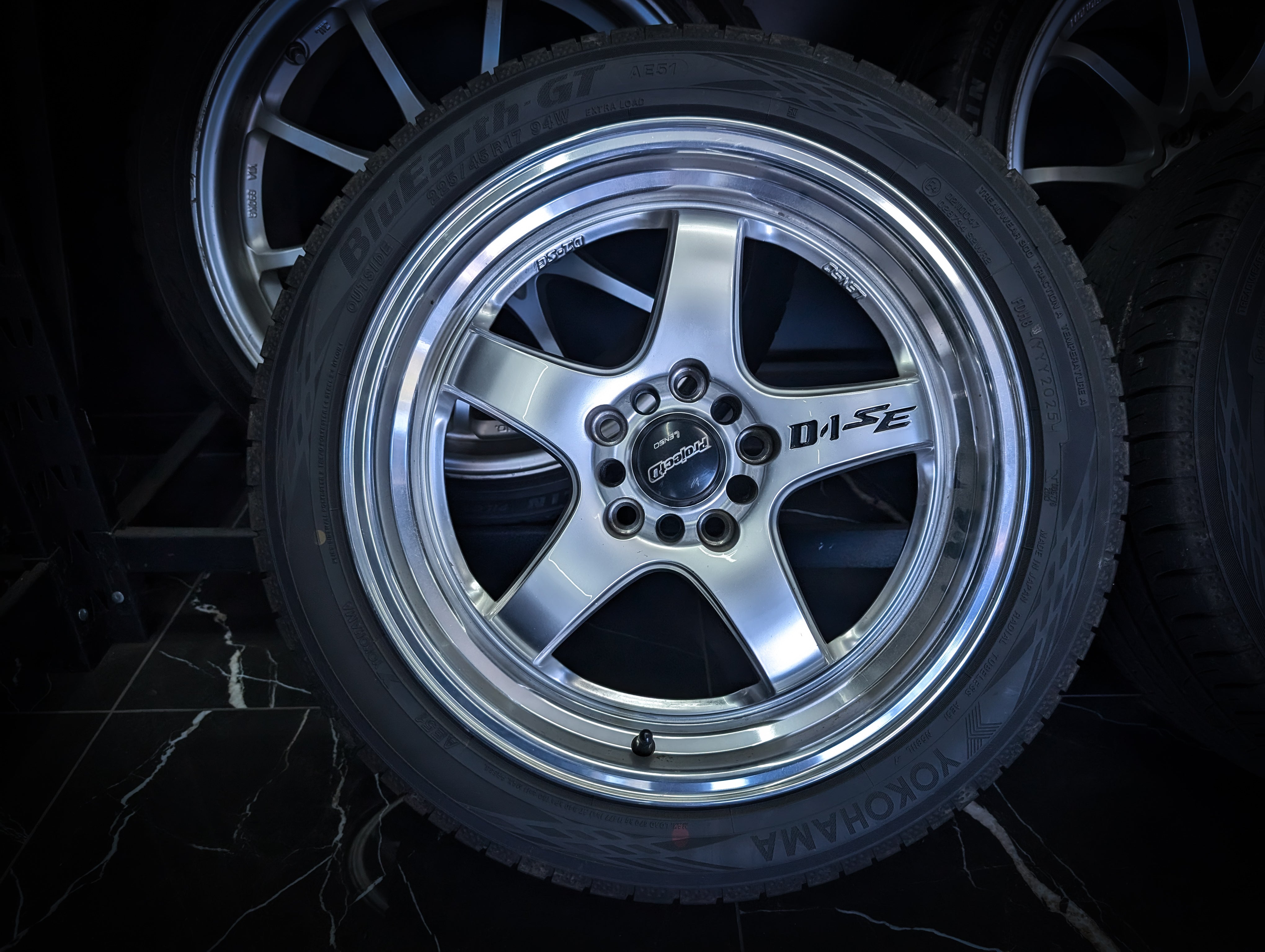 17" LENSO D-1SE Hyper Silver Wheels x 4