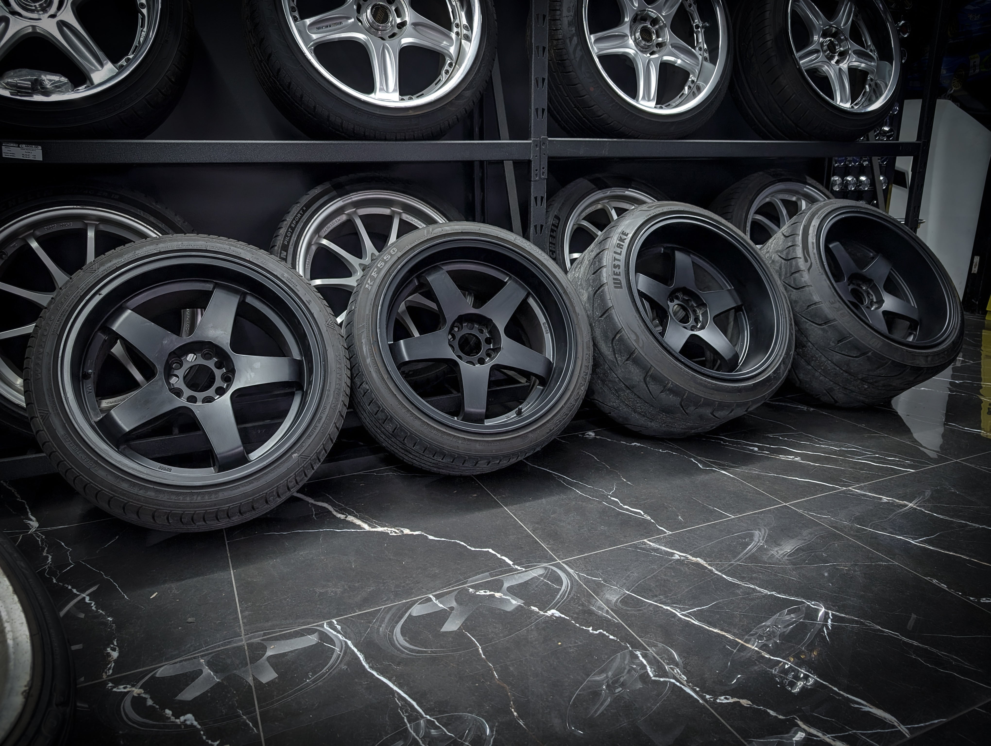 18" ROTA P45R2 Matte Black Staggared Wheels x 4