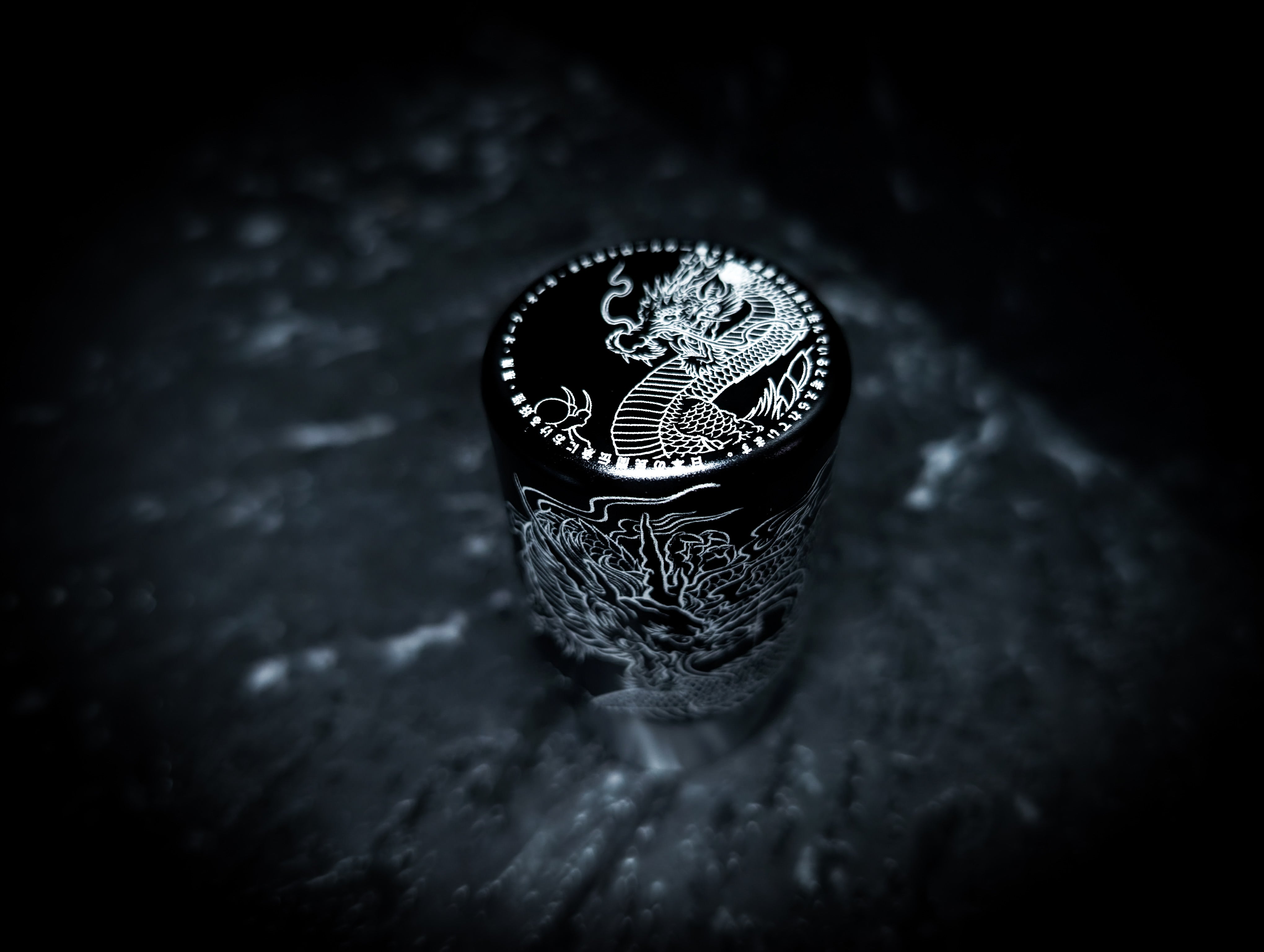 Dragon Etched Stubby Thick Grip Manual Gear Knob