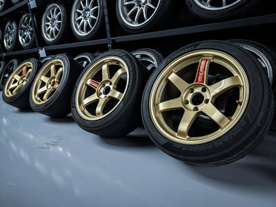 18" Volk Rays TE37 SL Gold Wheels x 4
