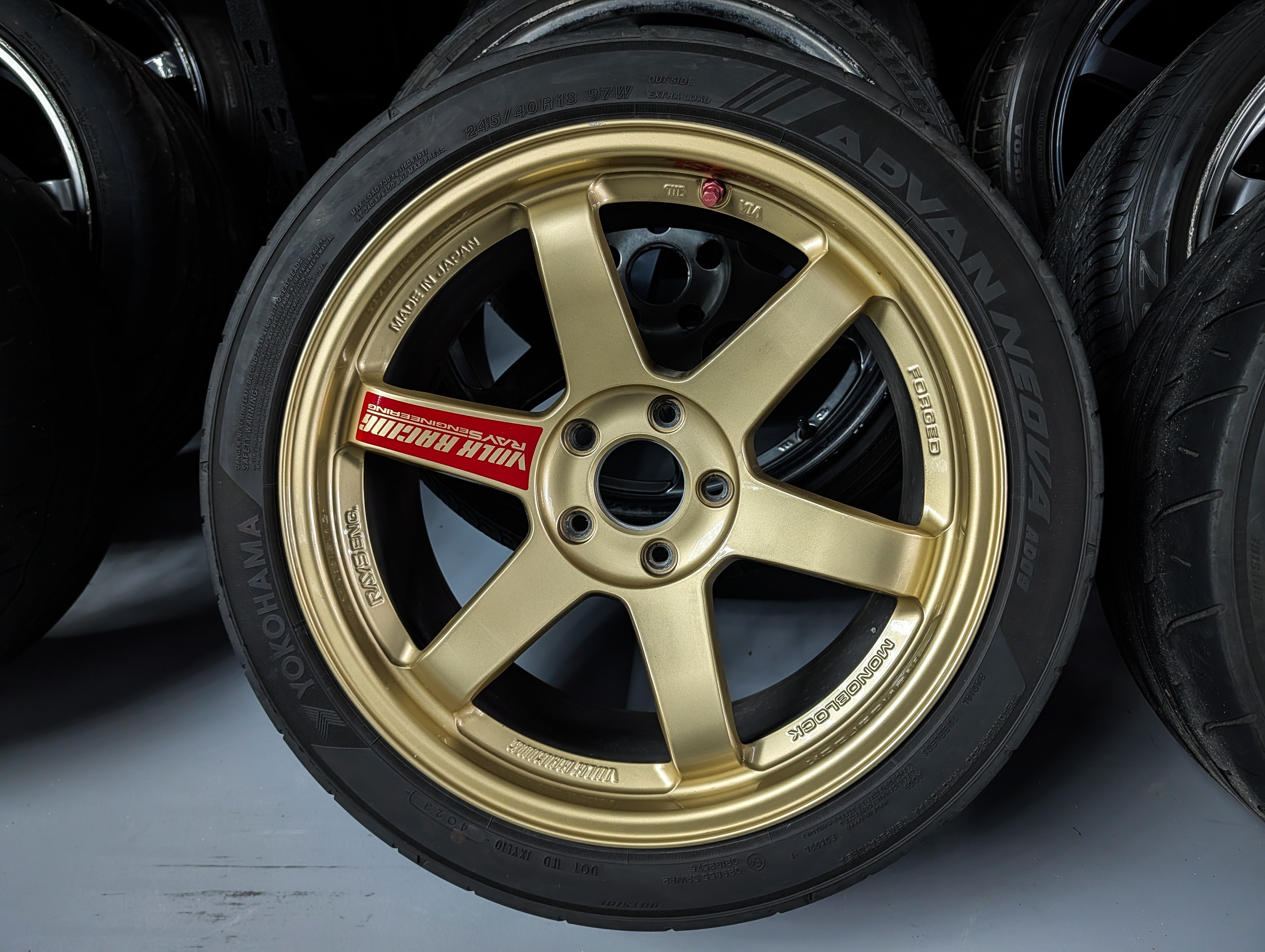 18" Volk Rays TE37 SL Gold Wheels x 4