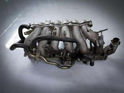 NISSAN Skyline R33 RB25 DET Intake Manifold (Missing Centre Bolts)