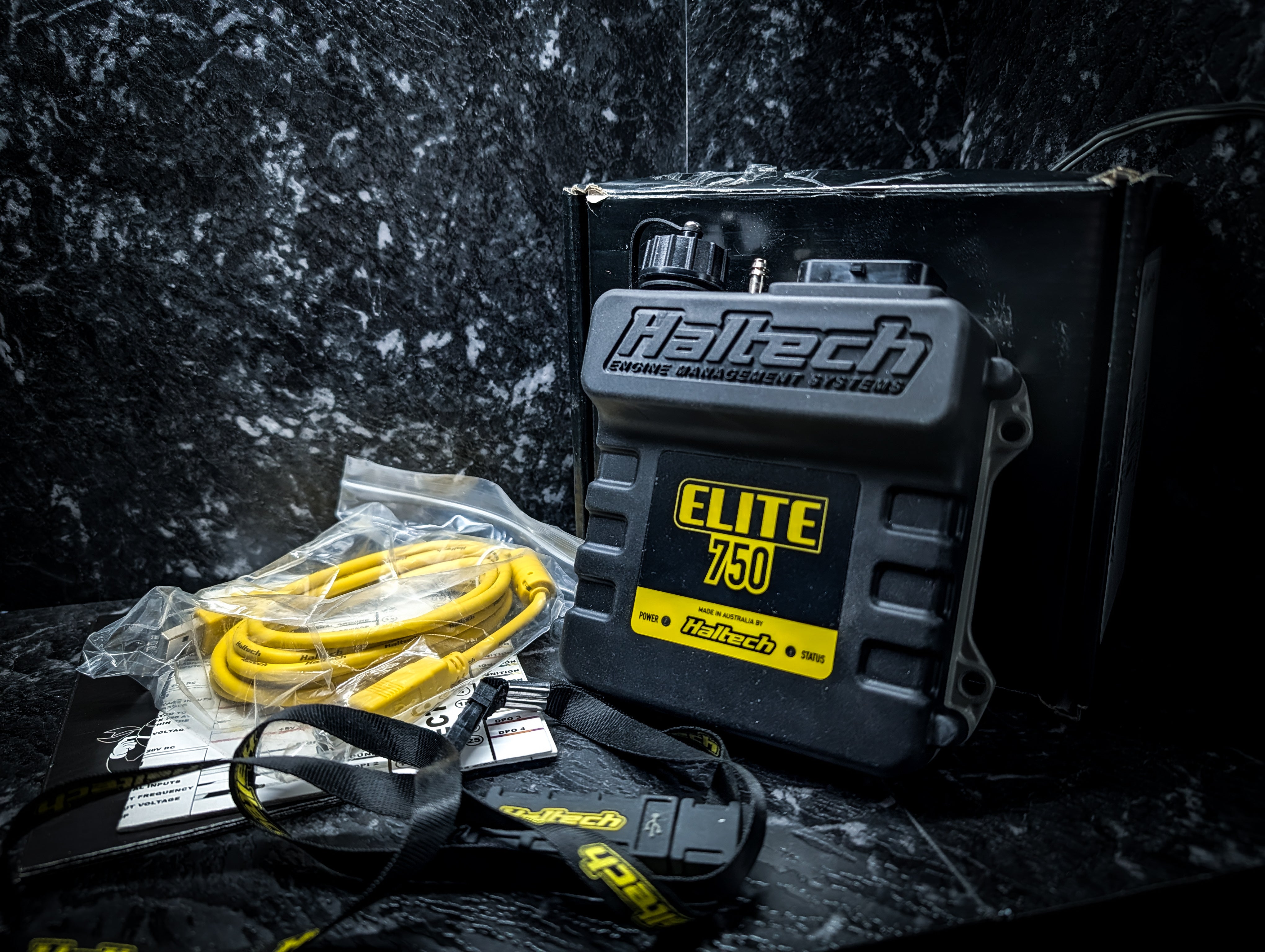 NEW • HALTECH ELITE 750 ECU + PREMIUM Universal Wiring Loom (HT-150600)