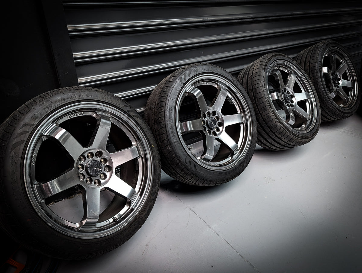 18" AVID 06 Gunmetal Wheels x 4