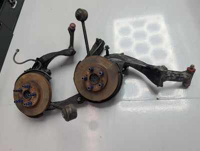 NISSAN SKYLINE R32 Gtst Front Hubs and Knuckles