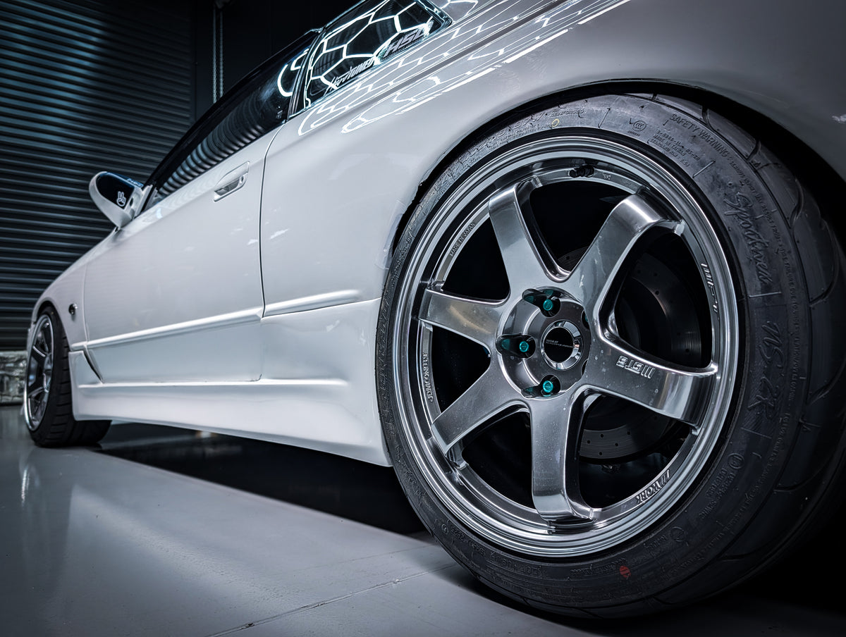 18" WORK Emotion GT6 Monoblock Wheels x 4
