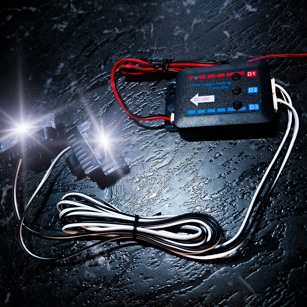 Bright strobe outlet lights